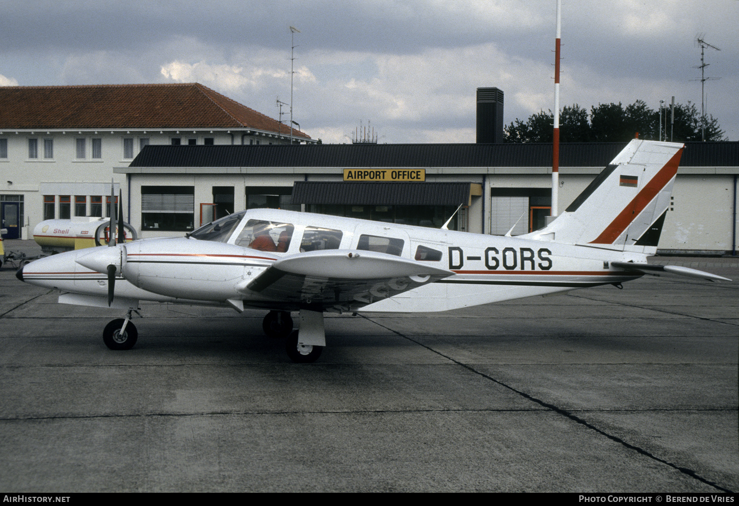 Aircraft Photo of D-GORS | Piper PA-34-200T Seneca II | AirHistory.net #825354