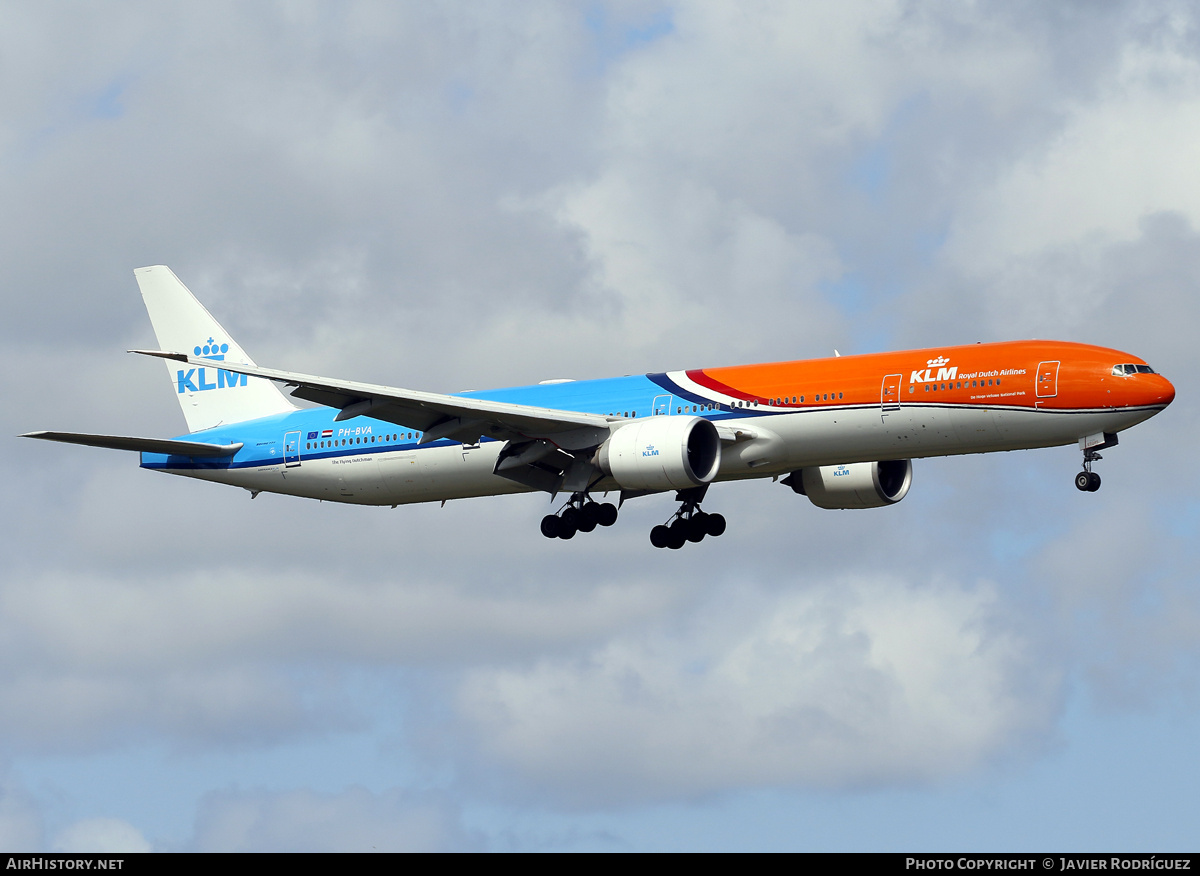 Aircraft Photo of PH-BVA | Boeing 777-306/ER | KLM - Royal Dutch Airlines | AirHistory.net #825363