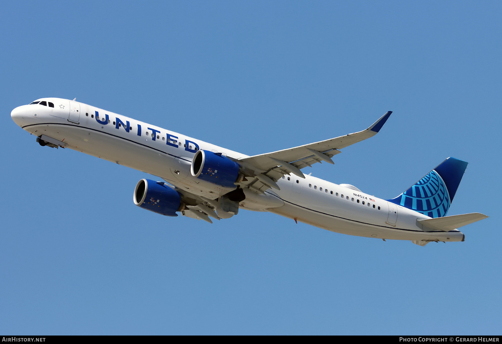 Aircraft Photo of N14524 | Airbus A321-271NX | United Airlines | AirHistory.net #825373