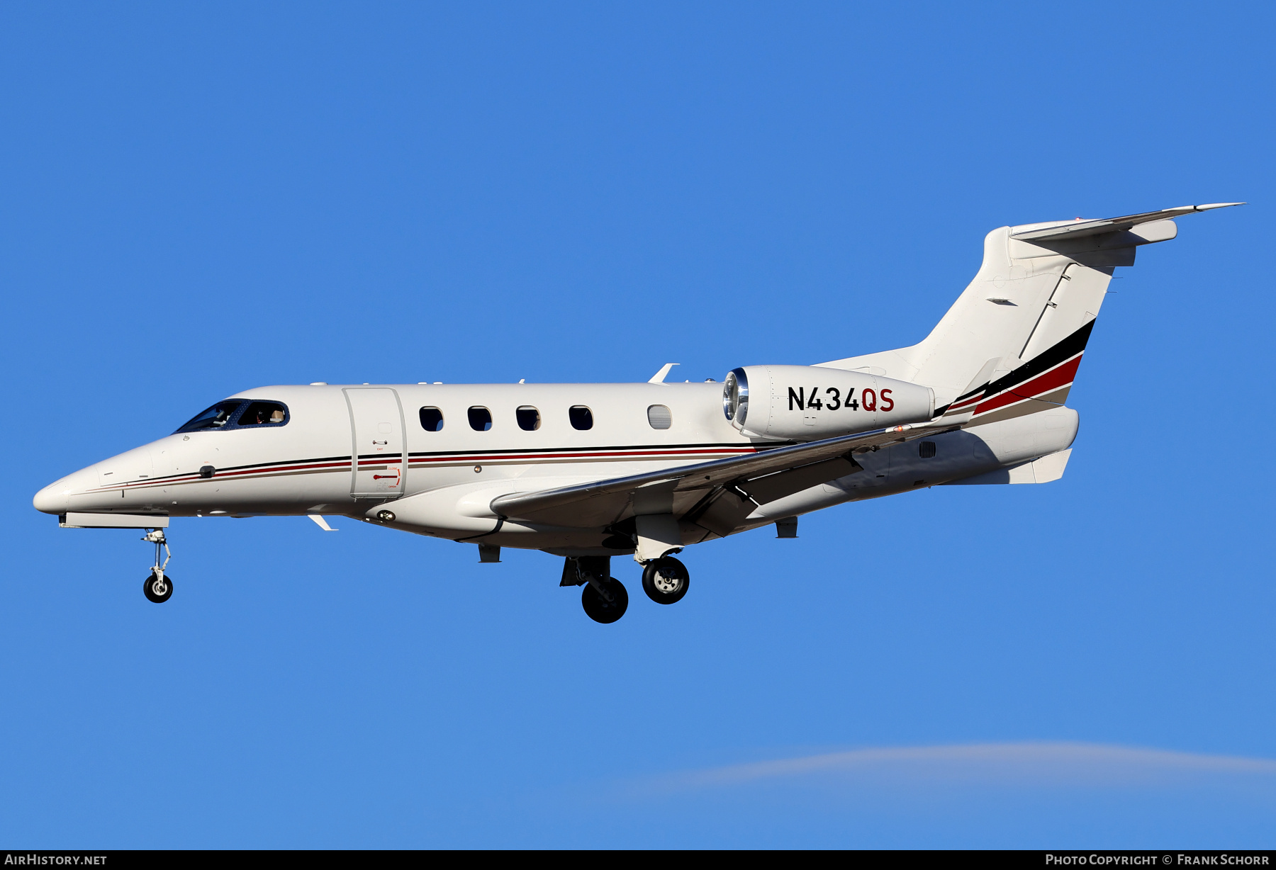 Aircraft Photo of N434QS | Embraer EMB-505 Phenom 300 | AirHistory.net #825438