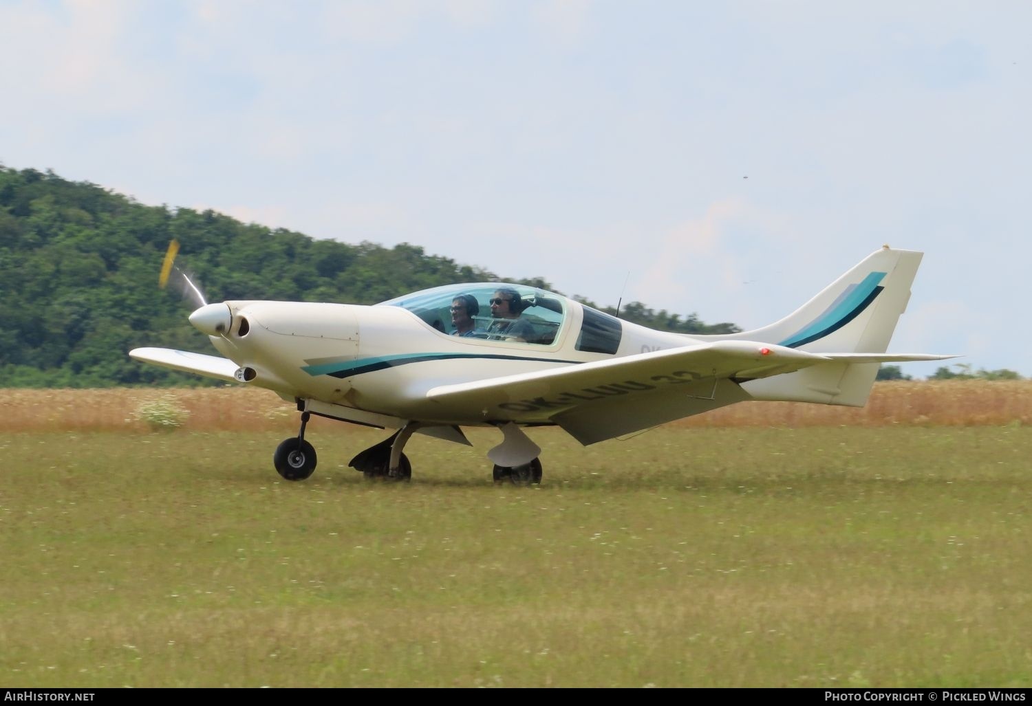 Aircraft Photo of OK-LUU 32 | Aveko VL-3 Sprint RG | AirHistory.net #825490