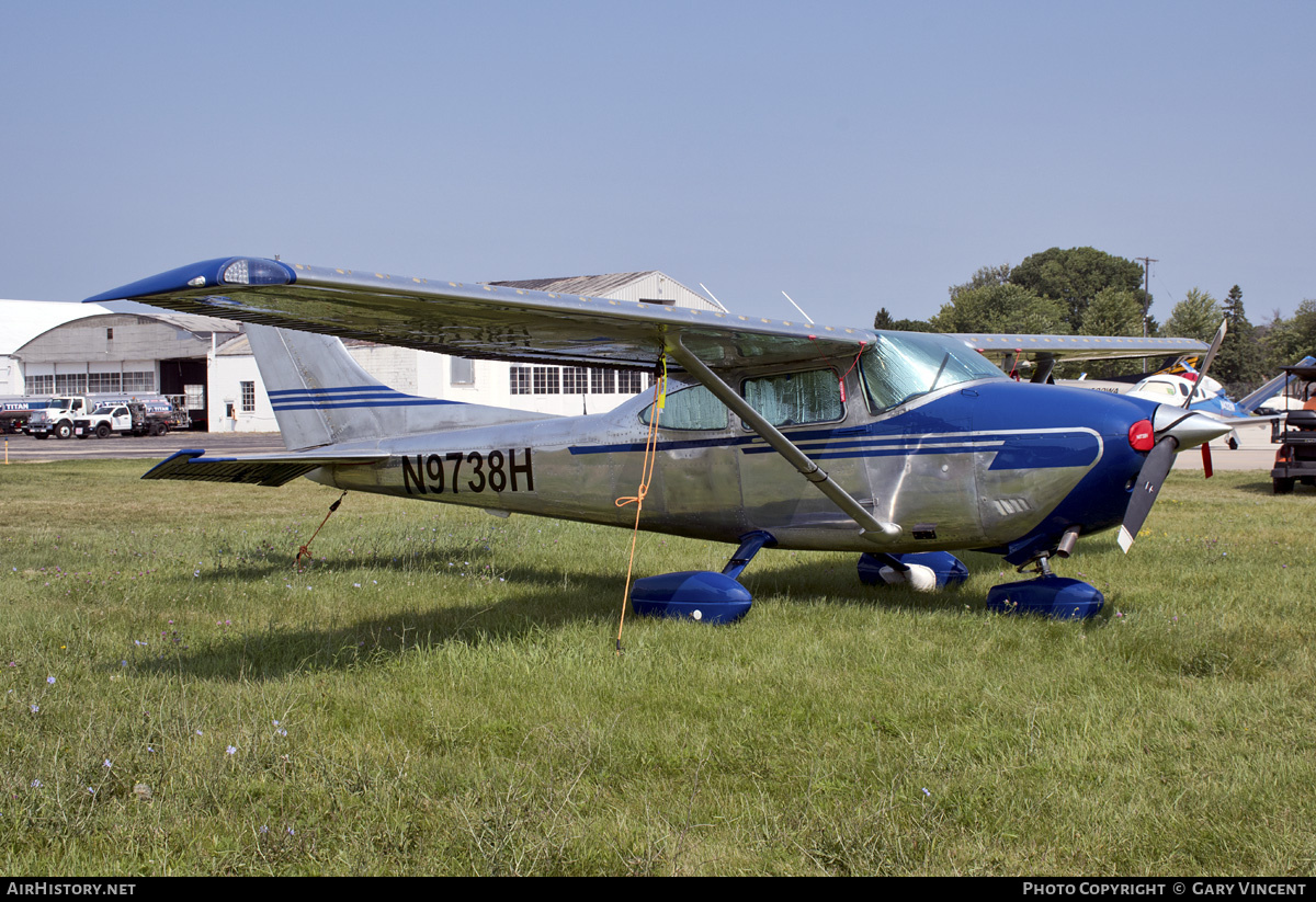 Aircraft Photo of N9738R | Cessna 182R Skylane | AirHistory.net #825493