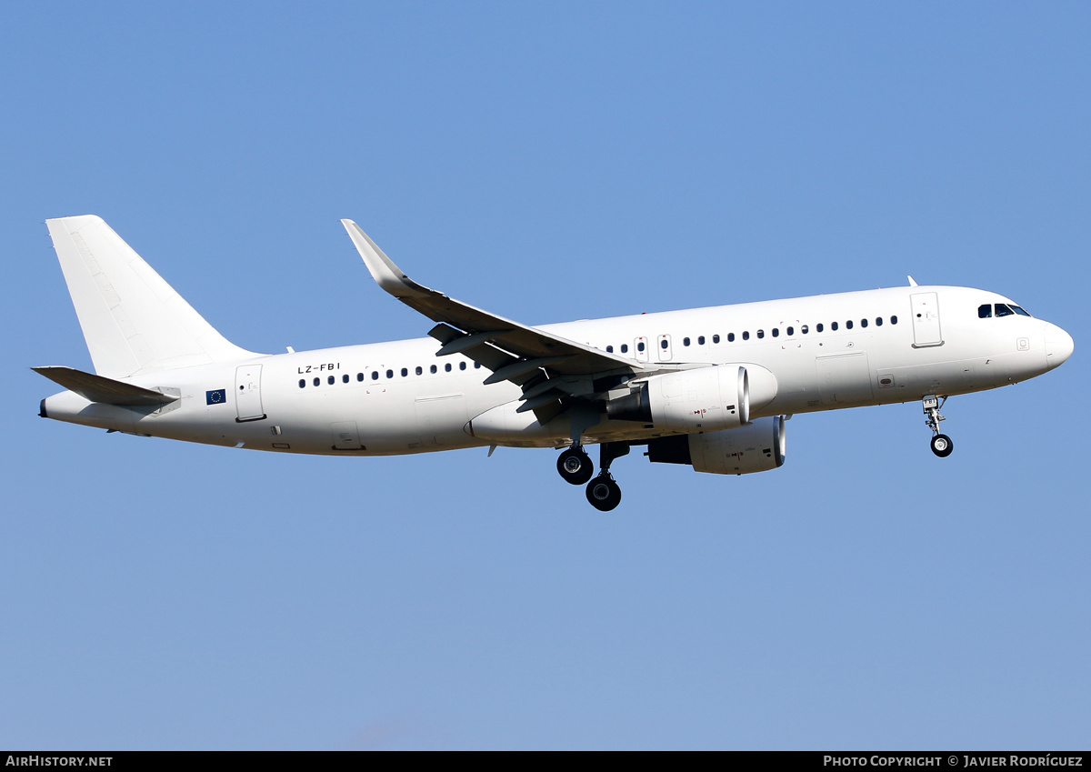 Aircraft Photo of LZ-FBI | Airbus A320-214 | AirHistory.net #825531