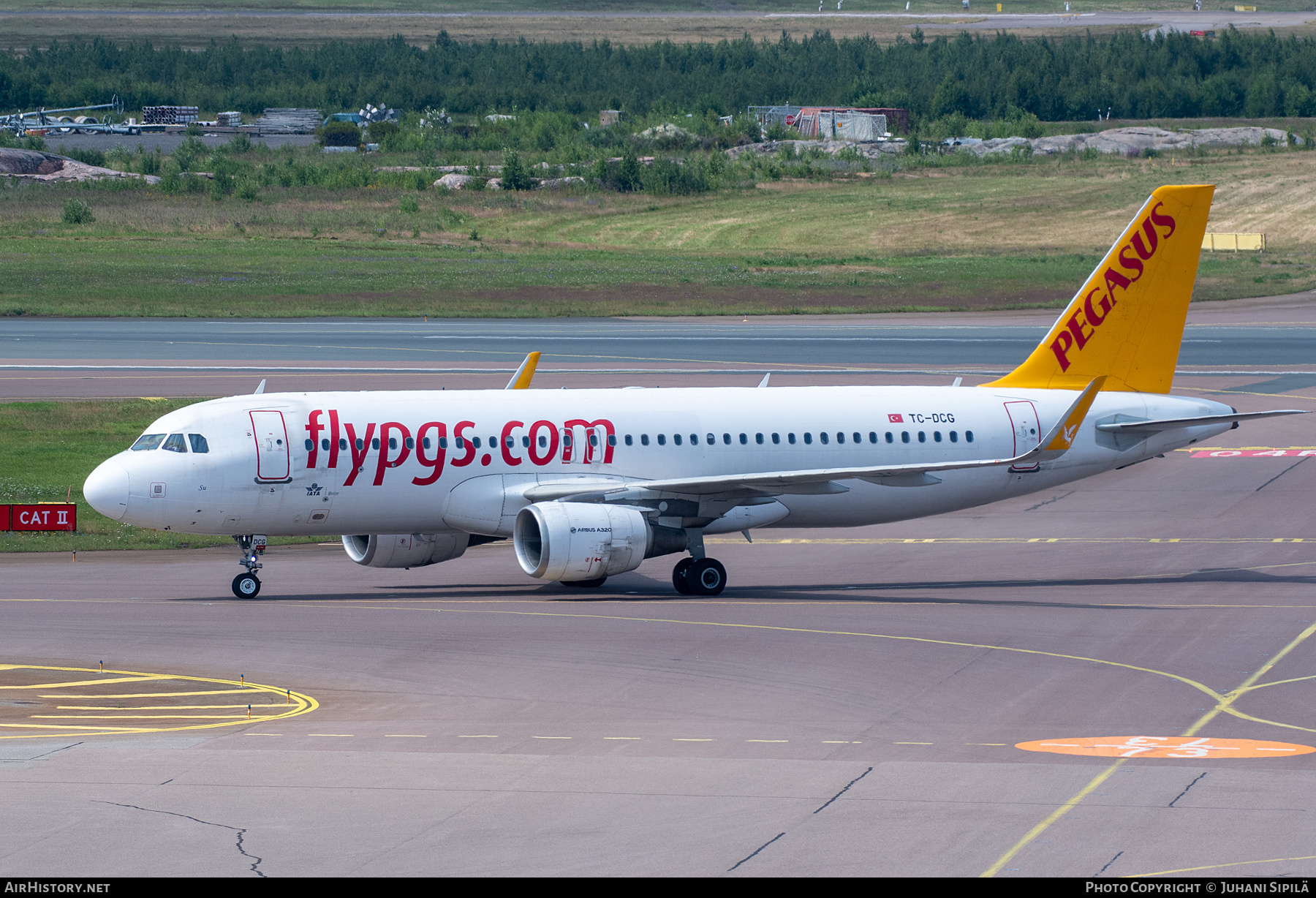 Aircraft Photo of TC-DCG | Airbus A320-214 | Pegasus Airlines | AirHistory.net #825566