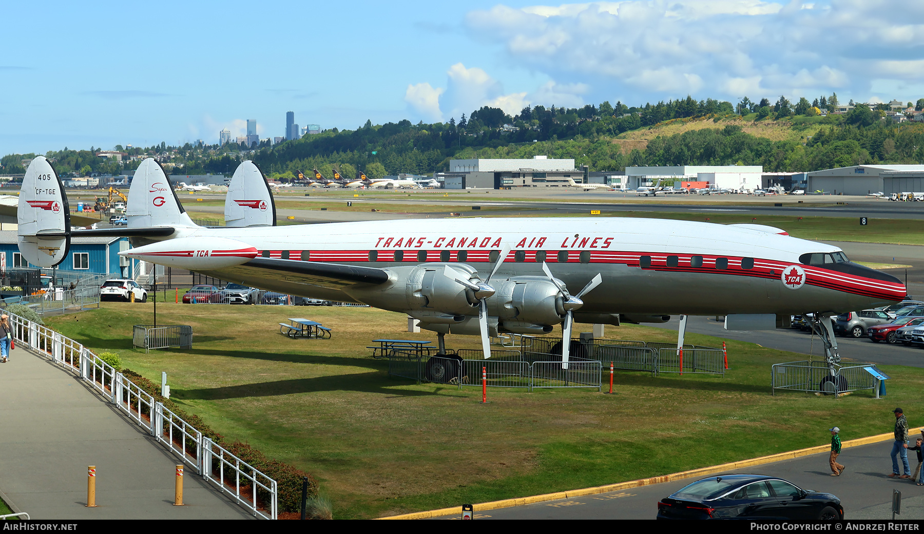 Aircraft Photo of CF-TGE | Lockheed L-1049G Super Constellation | Trans-Canada Air Lines - TCA | AirHistory.net #825604
