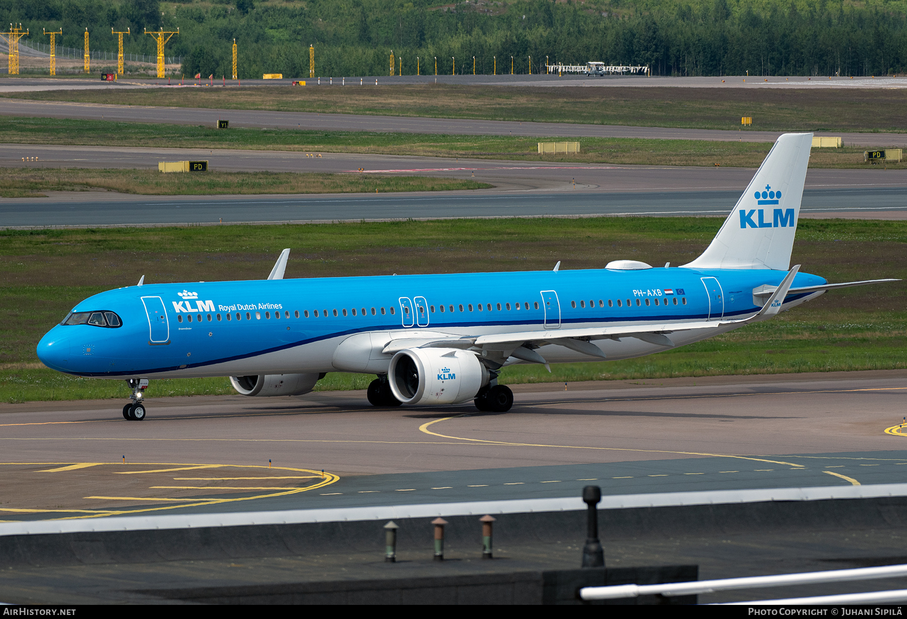 Aircraft Photo of PH-AXB | Airbus A321-252NX | KLM - Royal Dutch Airlines | AirHistory.net #825642