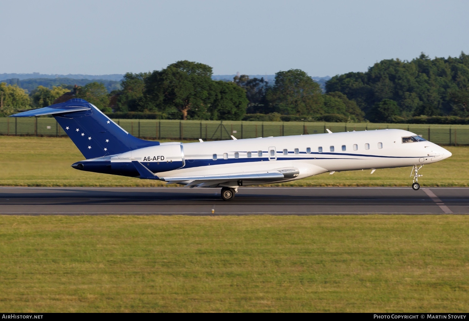 Aircraft Photo of A6-AFD | Bombardier Global Express (BD-700-1A10) | AirHistory.net #825676