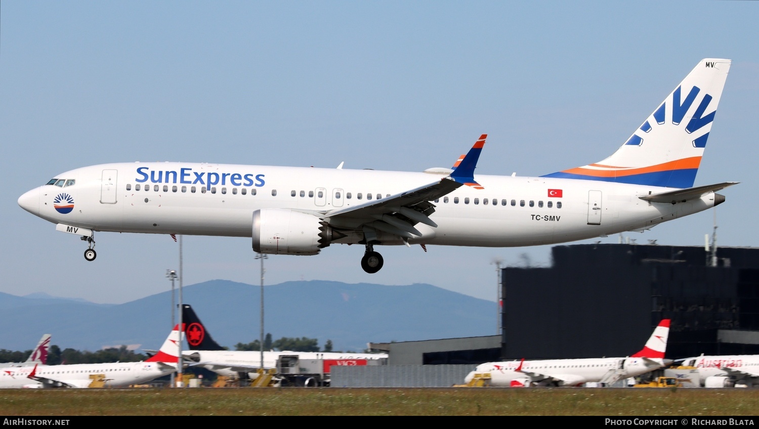 Aircraft Photo of TC-SMV | Boeing 737-8 Max 8 | SunExpress | AirHistory.net #825723