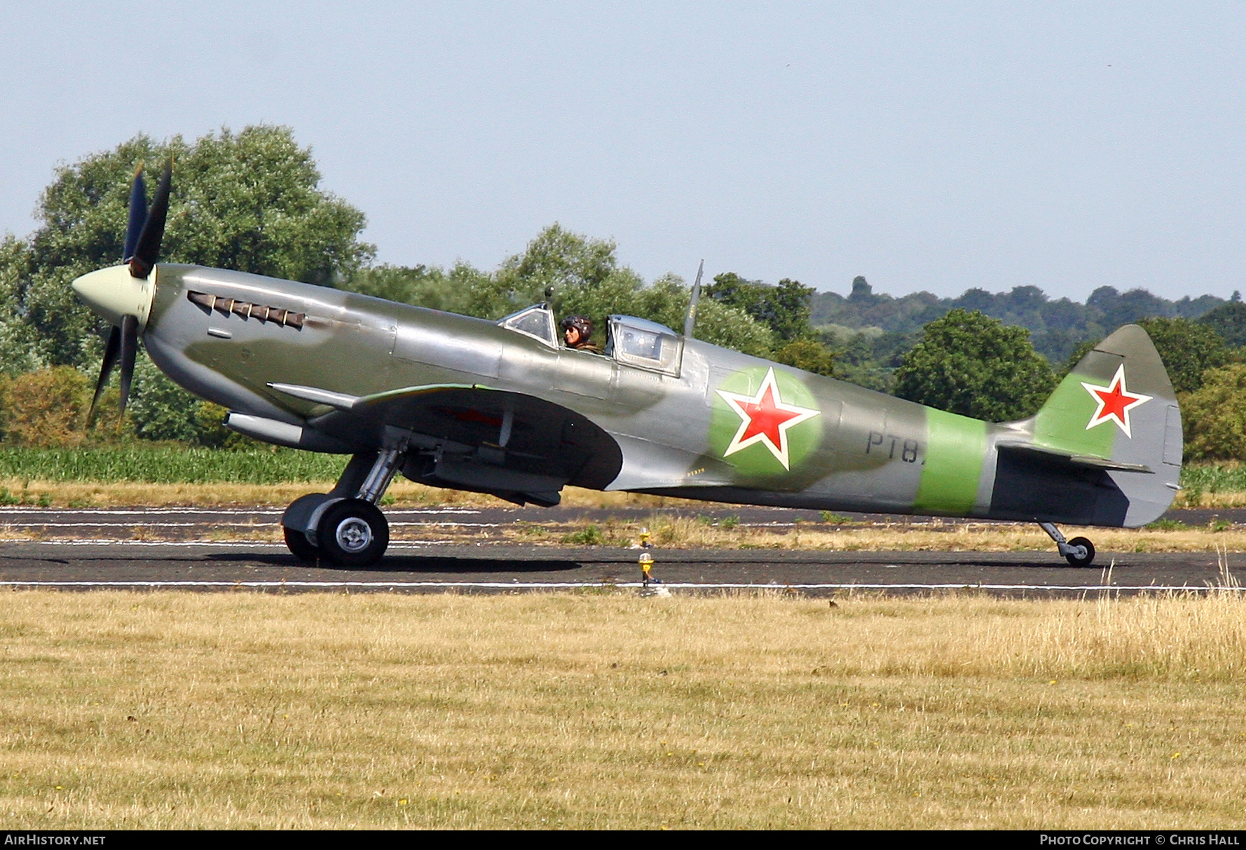 Aircraft Photo of G-PTIX / PT879 | Supermarine 361 Spitfire Mk9 | Soviet Union - Air Force | AirHistory.net #825749