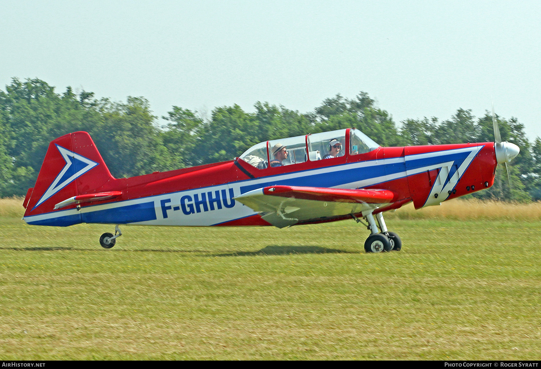 Aircraft Photo of F-GHHU | Zlin Z-526 Trener Master | AirHistory.net #826069