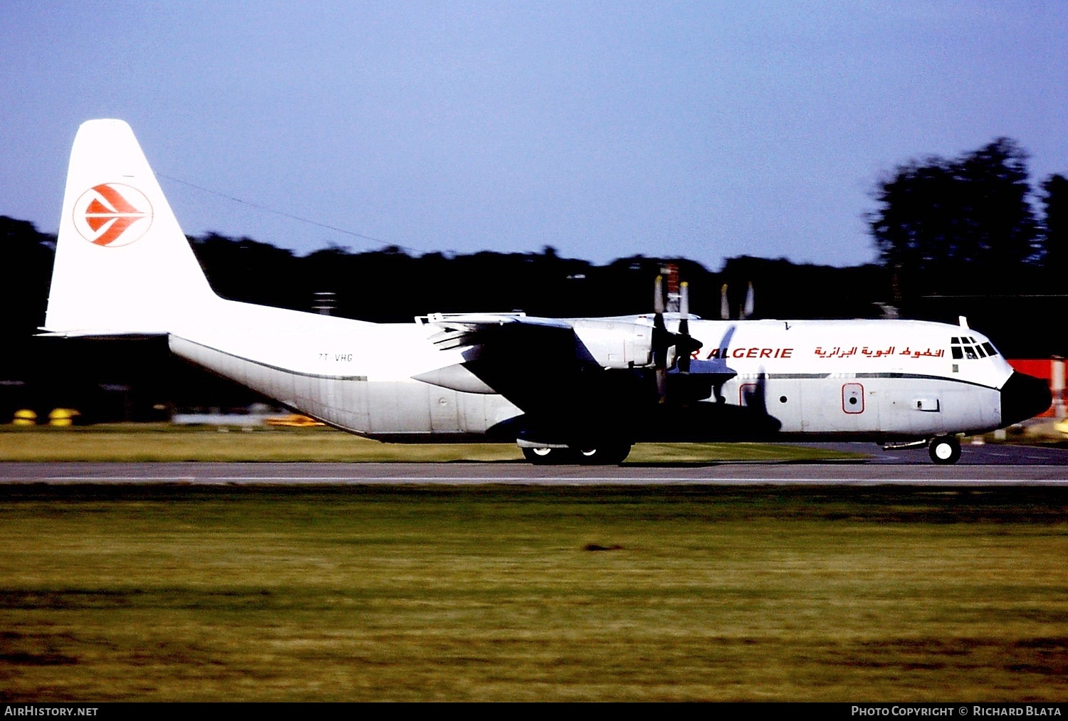 Aircraft Photo of 7T-VHG | Lockheed L-100-30 Hercules (382G) | Air Algérie | AirHistory.net #826078
