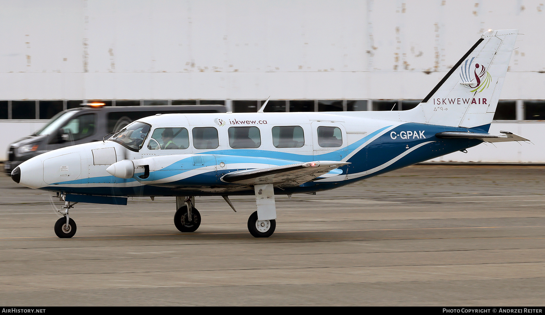 Aircraft Photo of C-GPAK | Piper PA-31-350 Chieftain | Iskwew Air | AirHistory.net #826082
