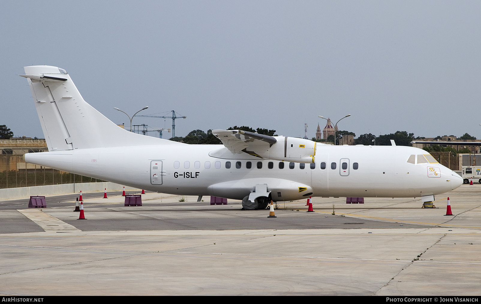 Aircraft Photo of G-ISLF | ATR ATR-42-500 | AirHistory.net #826103