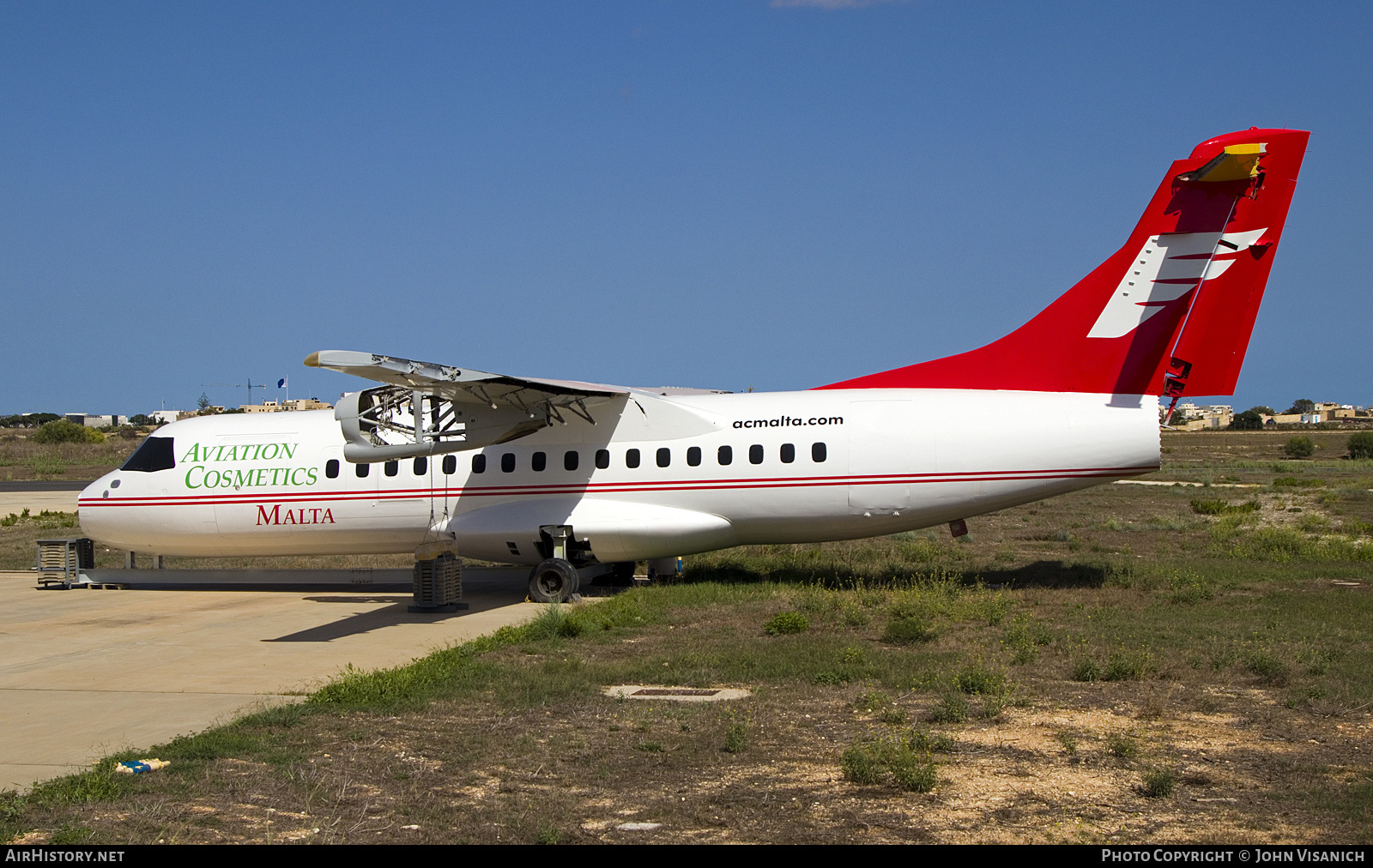 Aircraft Photo of G-ISLF | ATR ATR-42-500 | Aviation Cosmetics Malta | AirHistory.net #826108