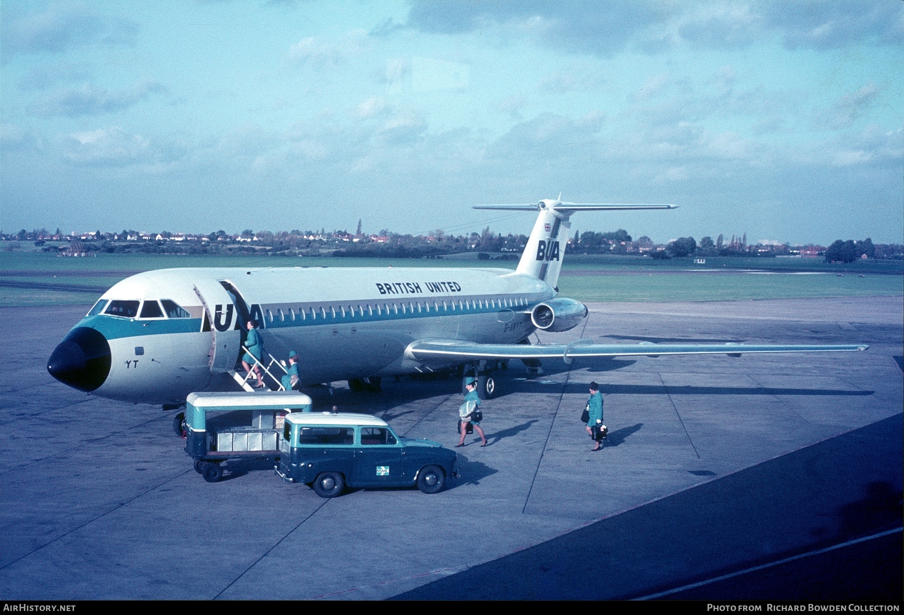 Aircraft Photo of G-AWYT | BAC 111-501EX One-Eleven | British United Airways - BUA | AirHistory.net #826127