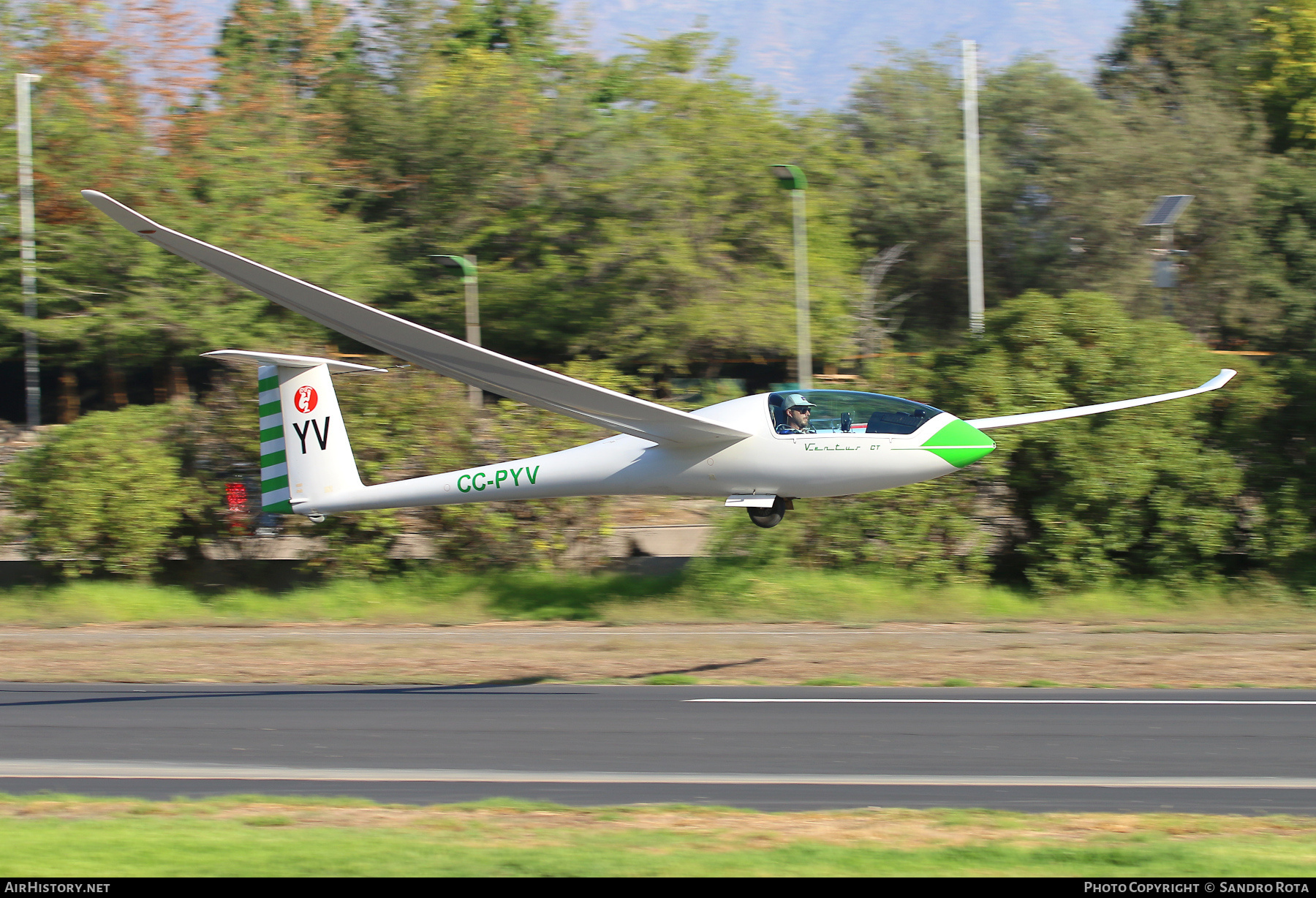 Aircraft Photo of CC-PYV | Schempp-Hirth Ventus 2cT | AirHistory.net #826228