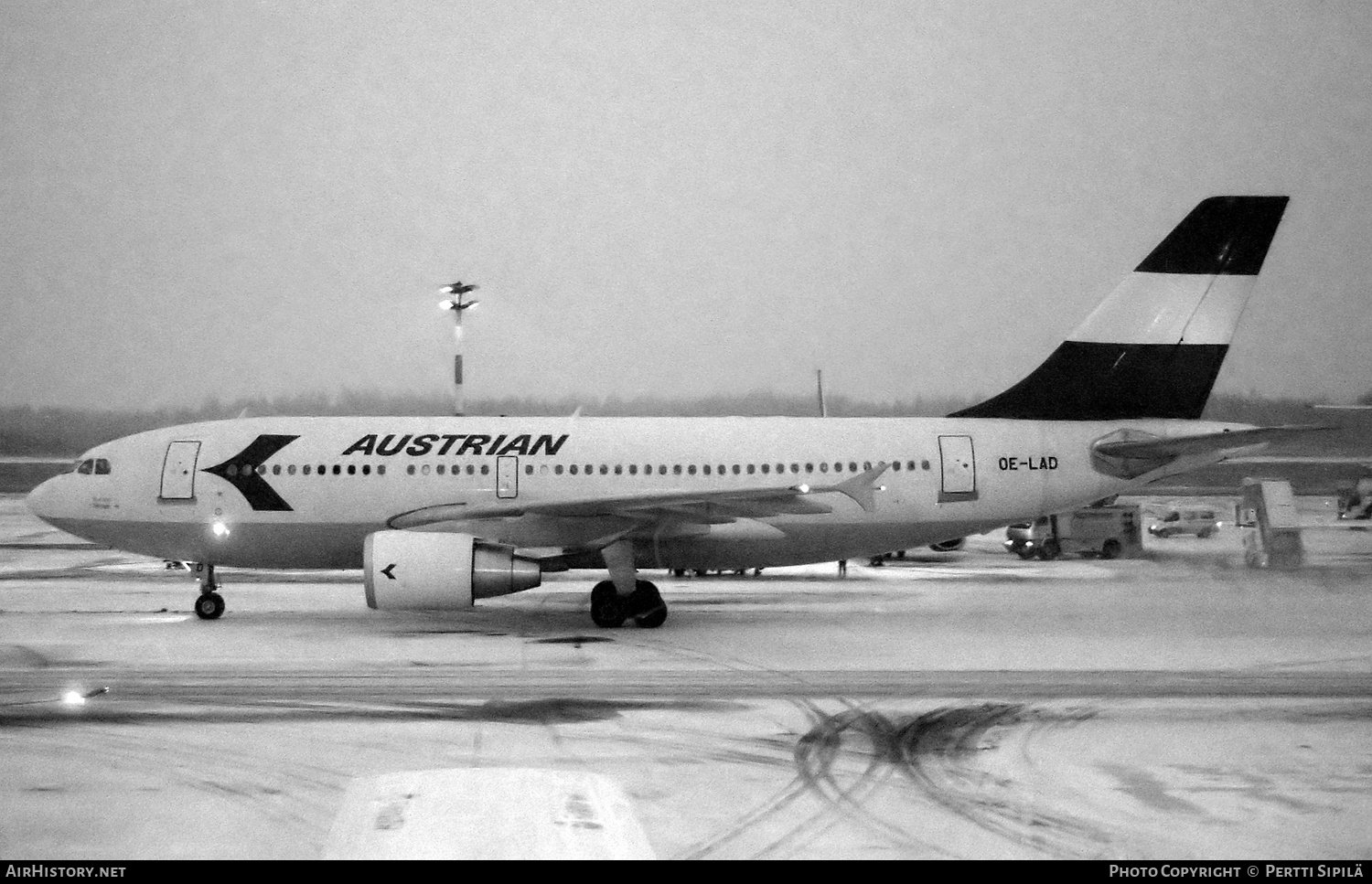 Aircraft Photo of OE-LAD | Airbus A310-325 | Austrian Airlines | AirHistory.net #826238