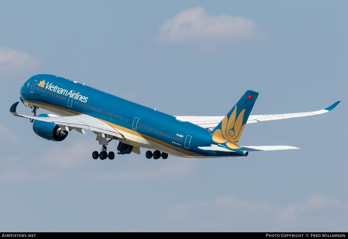 Aircraft Photo of VN-A894 | Airbus A350-941 | Vietnam Airlines | AirHistory.net #826305