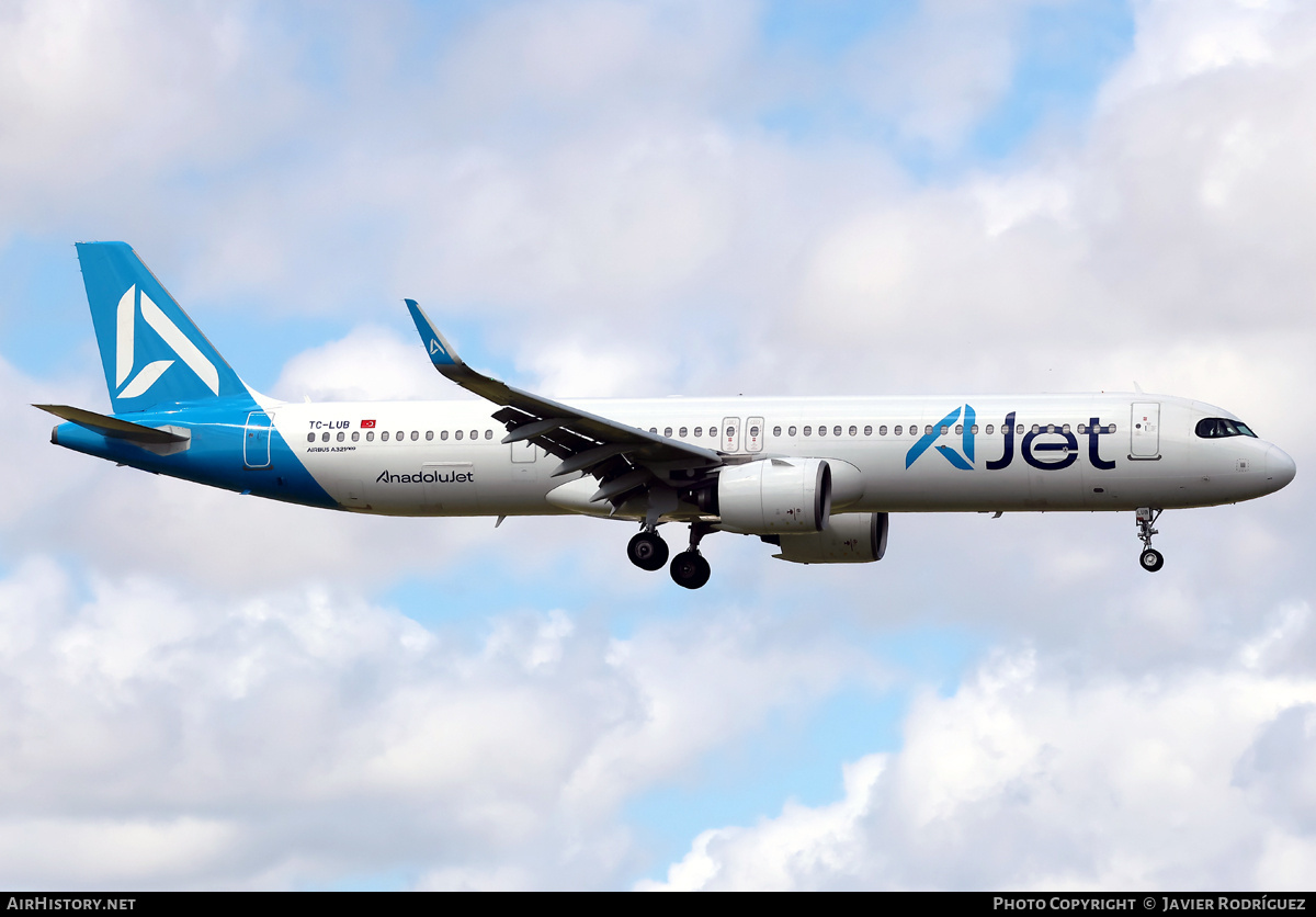 Aircraft Photo of TC-LUB | Airbus A321-271NX | AJet - AnadoluJet | AirHistory.net #826323