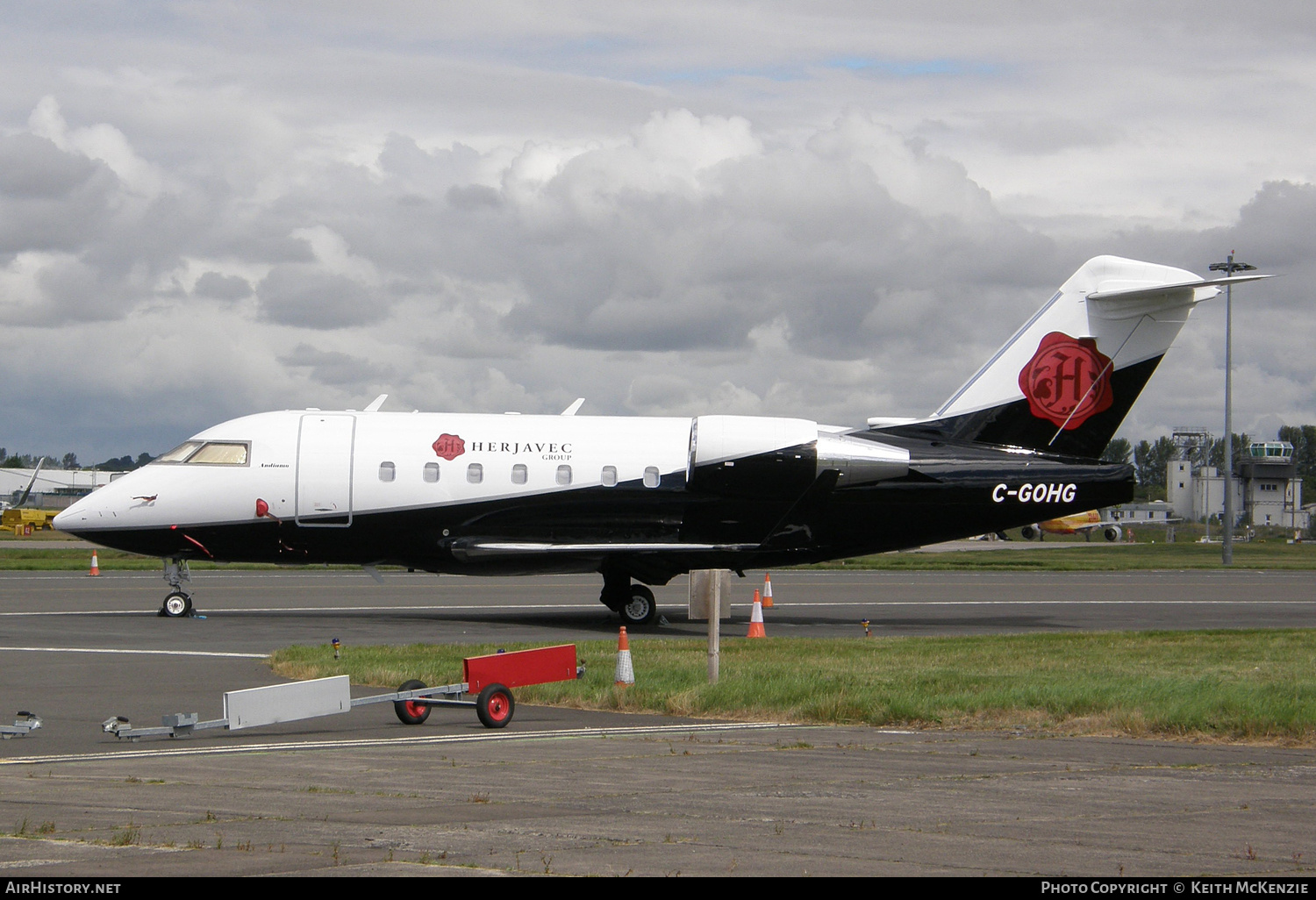 Aircraft Photo of C-GOHG | Canadair Challenger 601-3R (CL-600-2B16) | Herjavec Group | AirHistory.net #826329