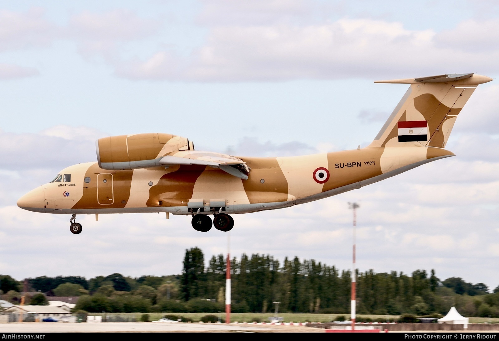 Aircraft Photo of 1256 / SU-BPN | Antonov An-74T-200A | Egypt - Air Force | AirHistory.net #826379