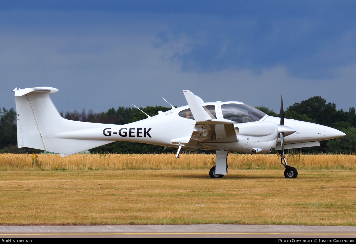Aircraft Photo of G-GEEK | Diamond DA42 M-NG | AirHistory.net #826494