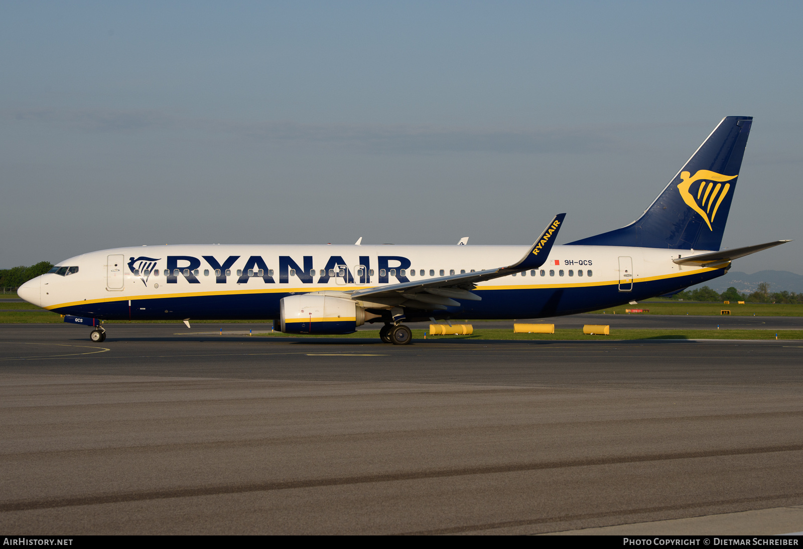 Aircraft Photo of 9H-QCS | Boeing 737-8AS | Ryanair | AirHistory.net #826536