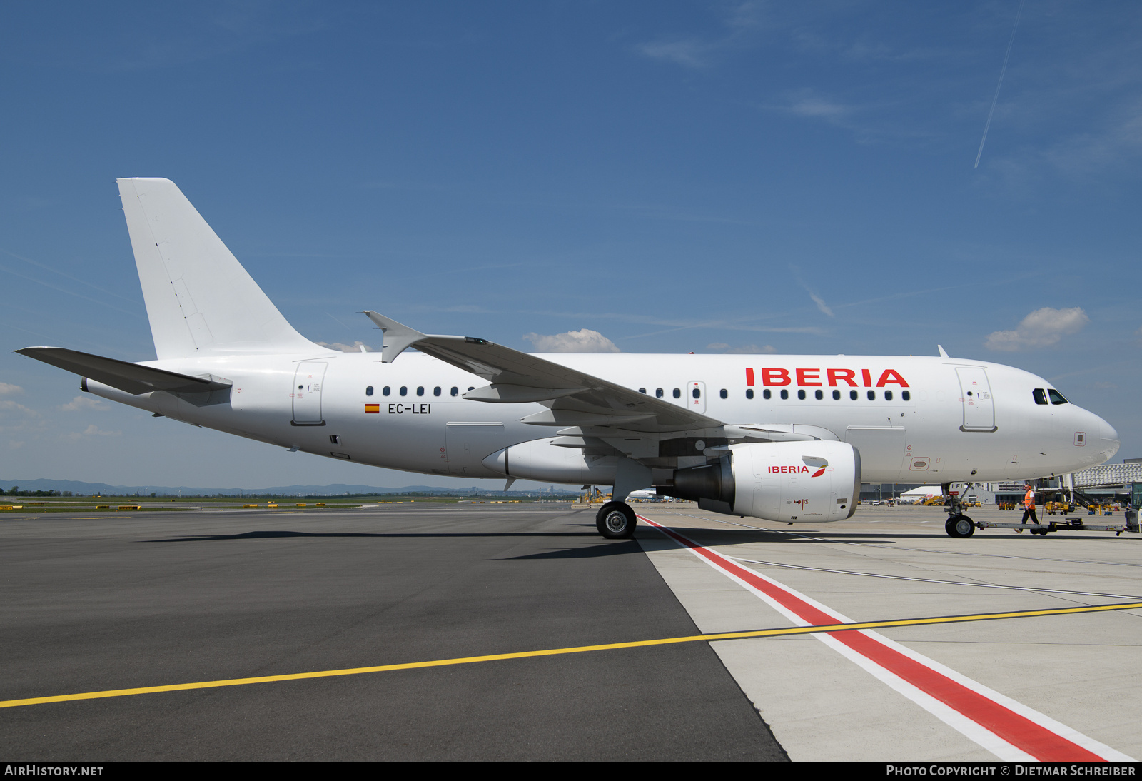 Aircraft Photo of EC-LEI | Airbus A319-111 | Iberia | AirHistory.net #826553