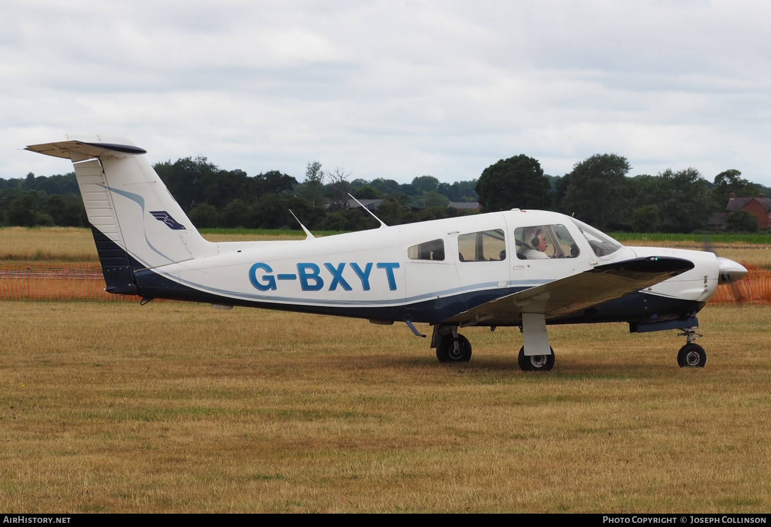 Aircraft Photo of G-BXYT | Piper PA-28RT-201 Cherokee Arrow IV | AirHistory.net #826558