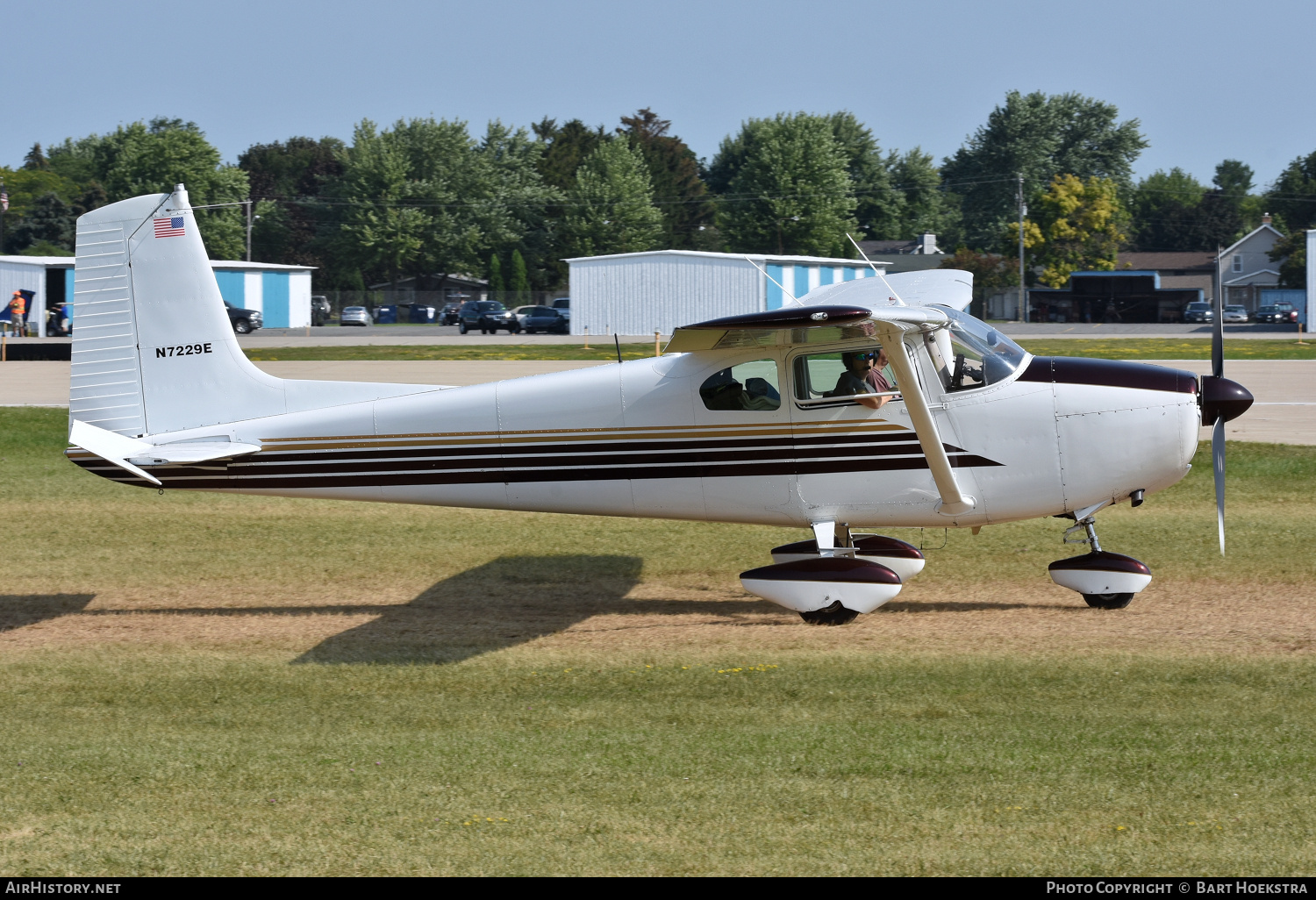 Aircraft Photo of N7229E | Cessna 182B | AirHistory.net #826617