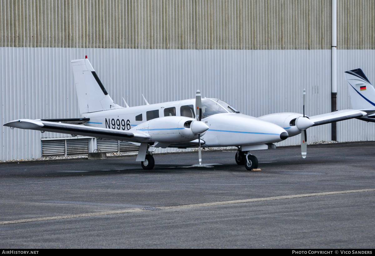 Aircraft Photo of N9996 | Piper PA-34-200T Seneca II | AirHistory.net #826652