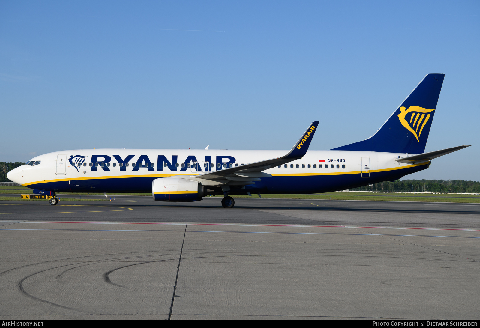 Aircraft Photo of SP-RSD | Boeing 737-800 | Ryanair | AirHistory.net #826691