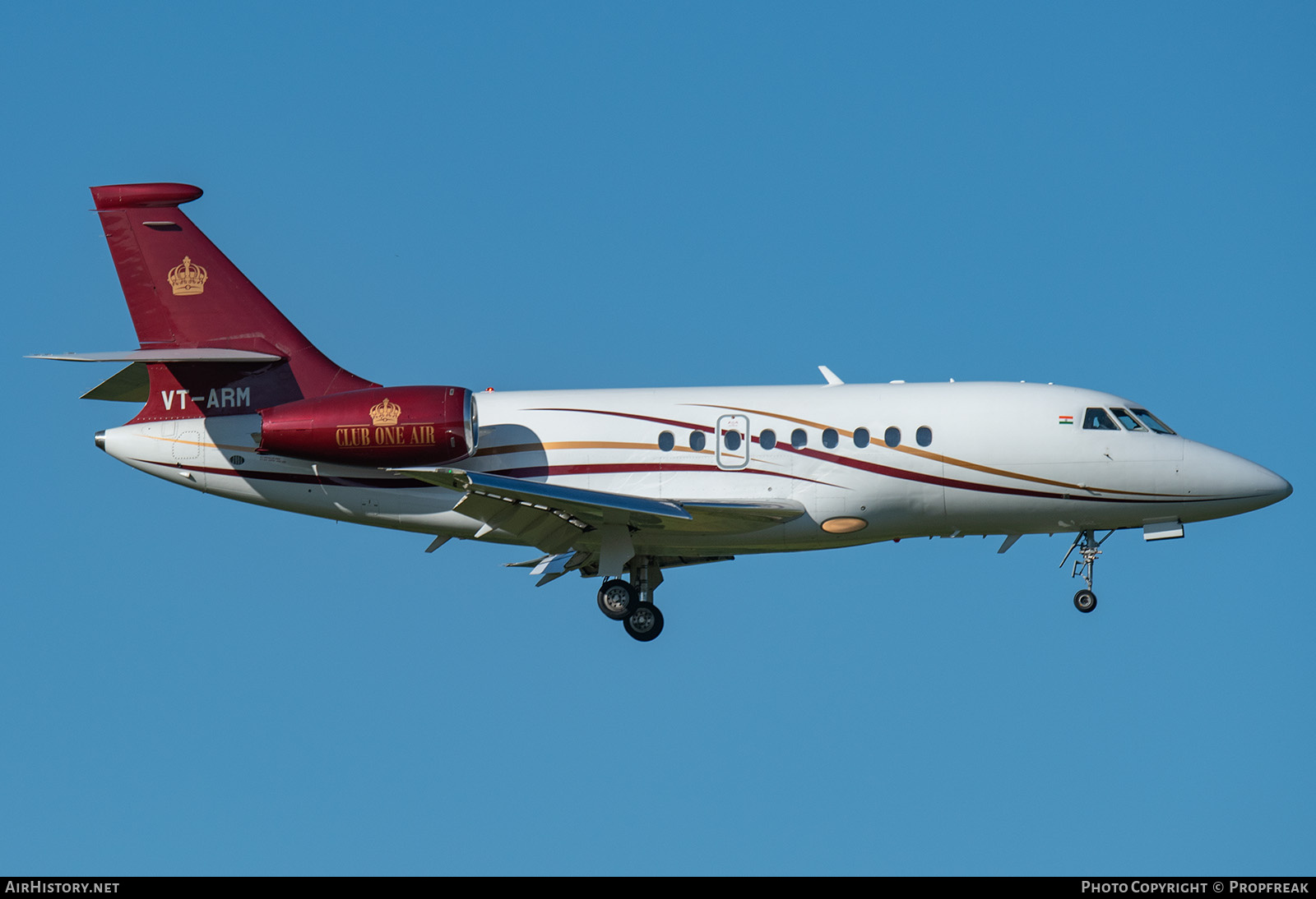 Aircraft Photo of VT-ARM | Dassault Falcon 2000 | Club One Air | AirHistory.net #826773
