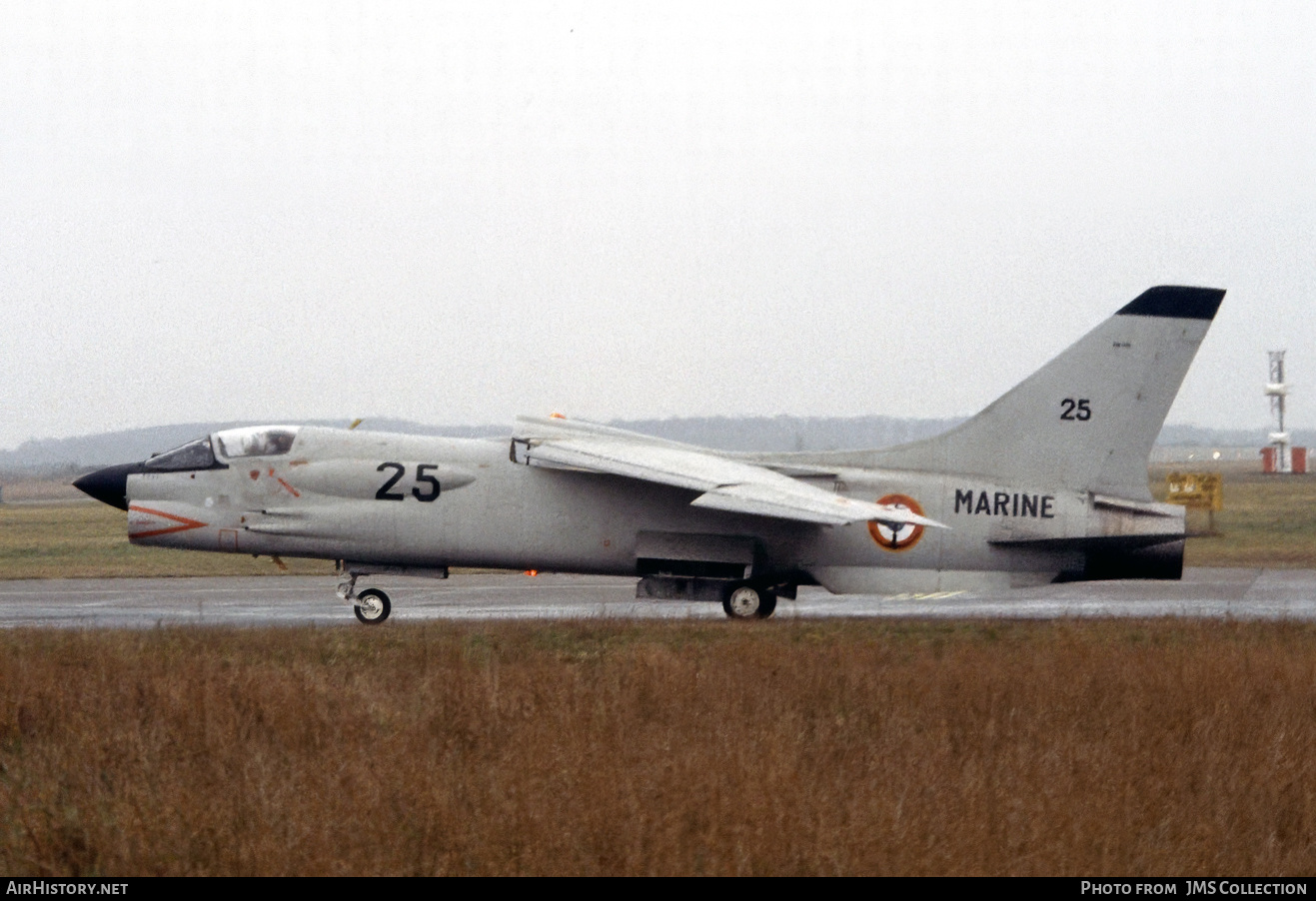 Aircraft Photo of 25 | Vought F-8E(FN) Crusader | France - Navy | AirHistory.net #826774