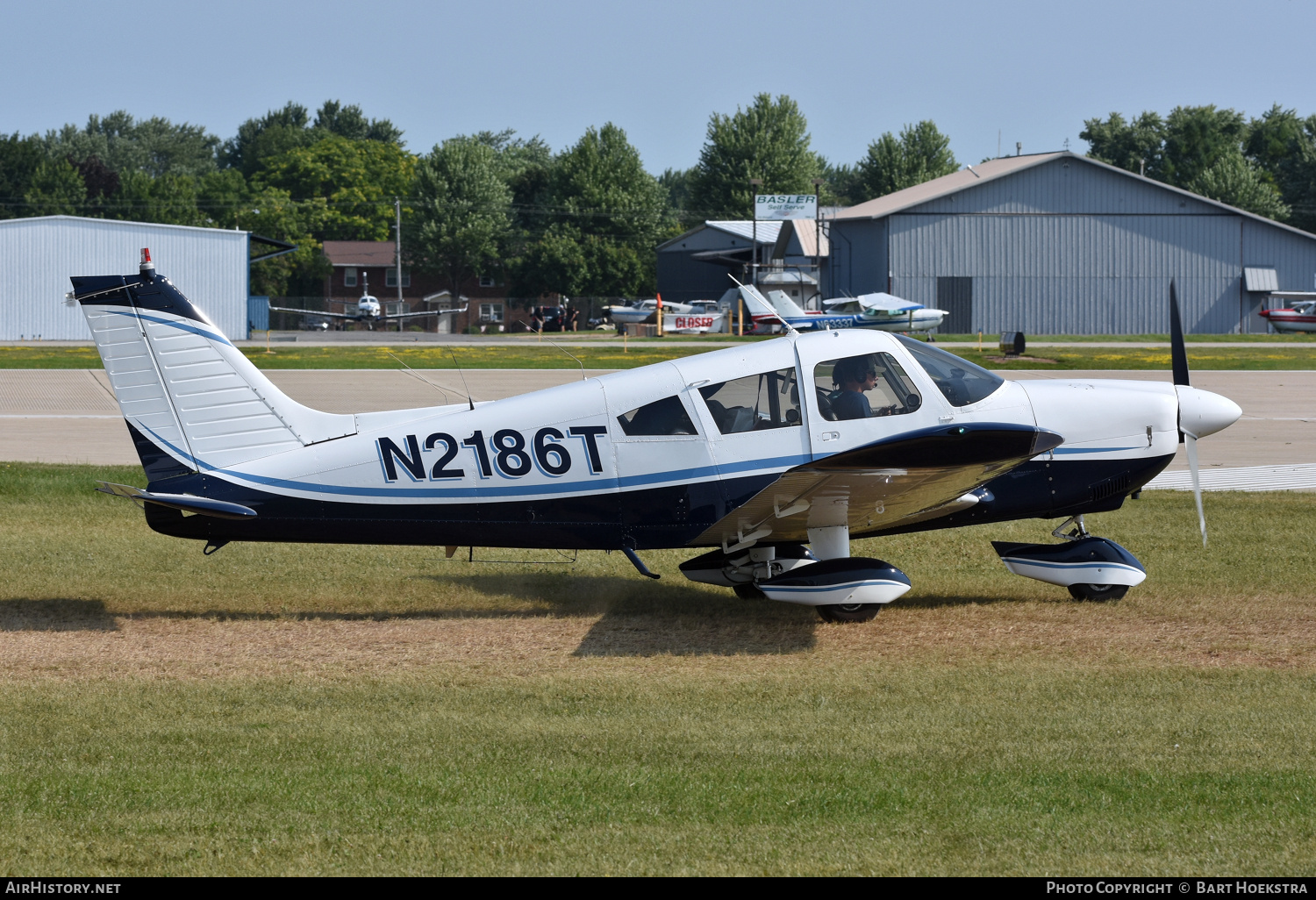 Aircraft Photo of N2186T | Piper PA-28-180 Cherokee | AirHistory.net #826858