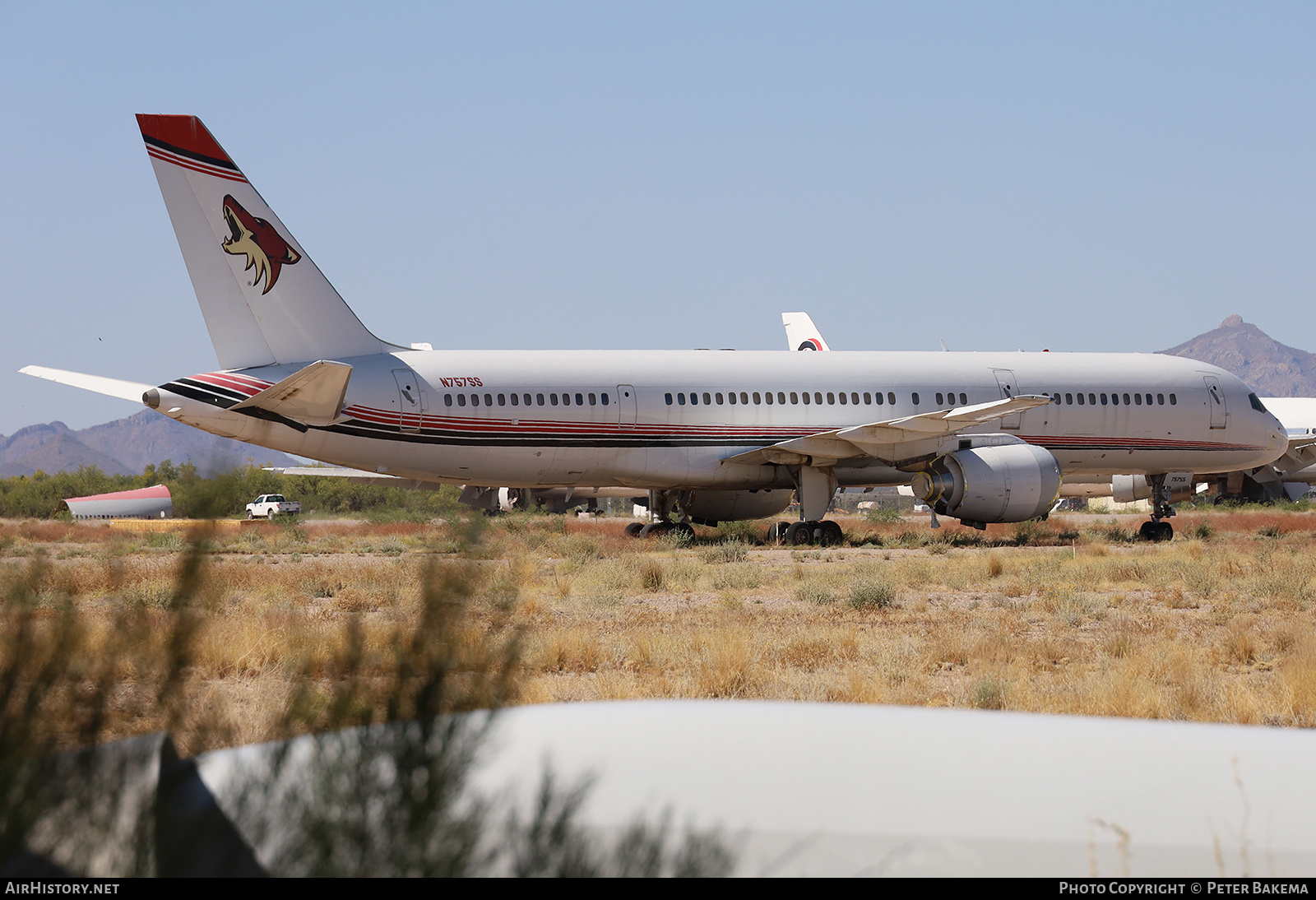Aircraft Photo of N757SS | Boeing 757-236 | Phoenix Coyotes | AirHistory.net #827036