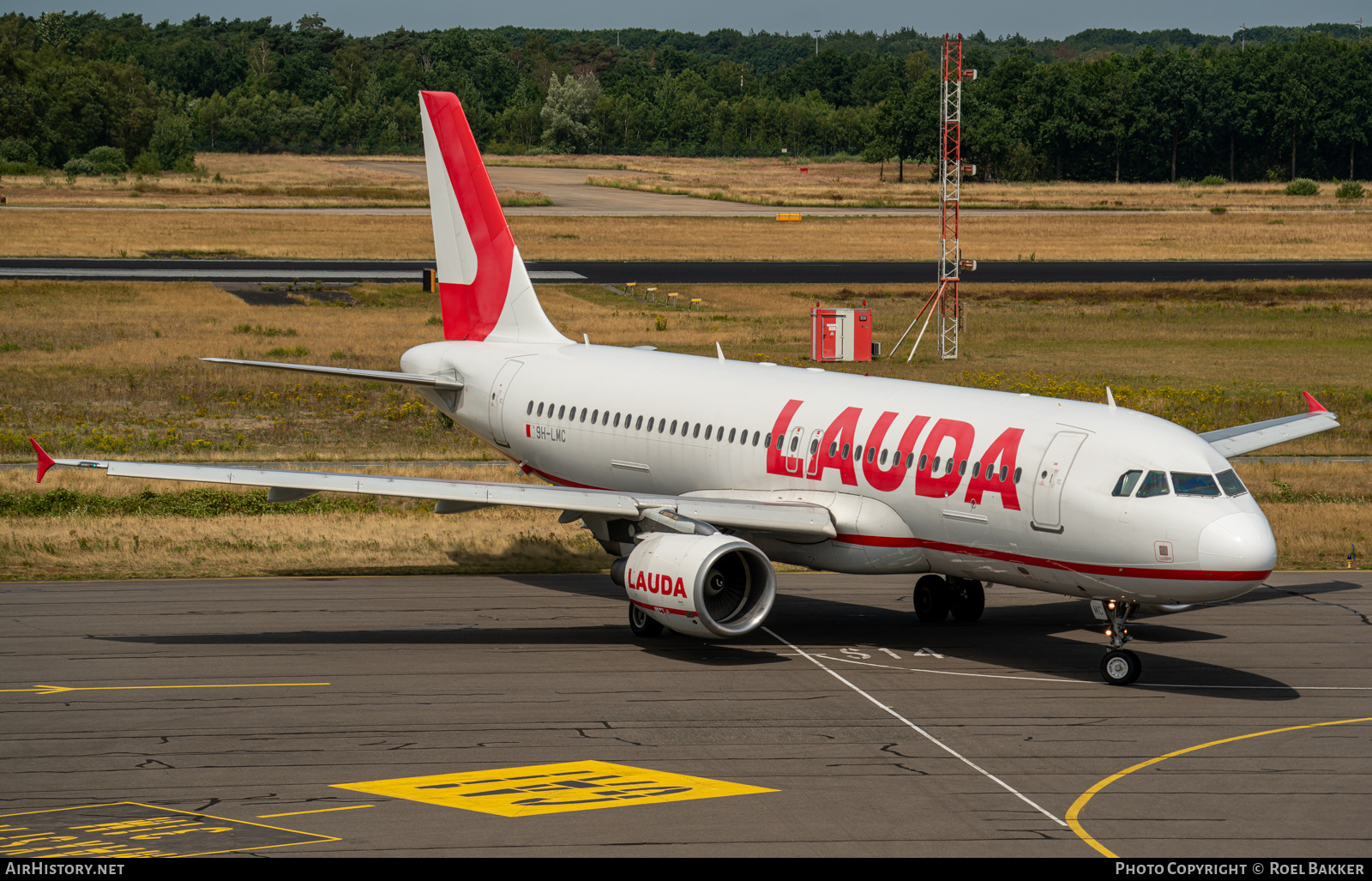 Aircraft Photo of 9H-LMC | Airbus A320-214 | Lauda | AirHistory.net #827038