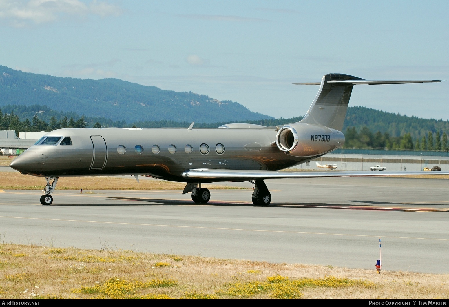 Aircraft Photo of N878DB | Gulfstream Aerospace G-V-SP Gulfstream G550 | AirHistory.net #827073