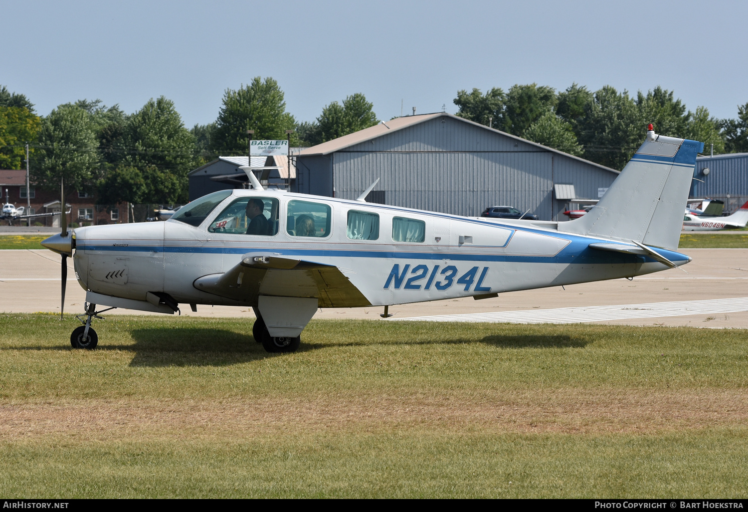 Aircraft Photo of N2134L | Beech A36 Bonanza 36 | AirHistory.net #827115
