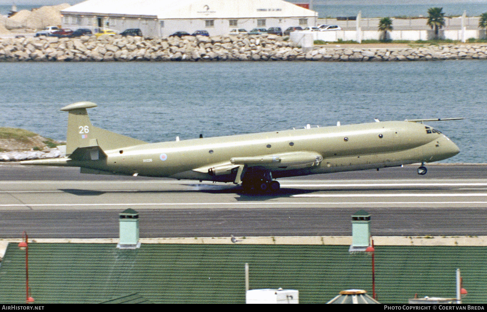Aircraft Photo of XV226 | Hawker Siddeley HS-801 Nimrod MR.2 | UK - Air Force | AirHistory.net #827188
