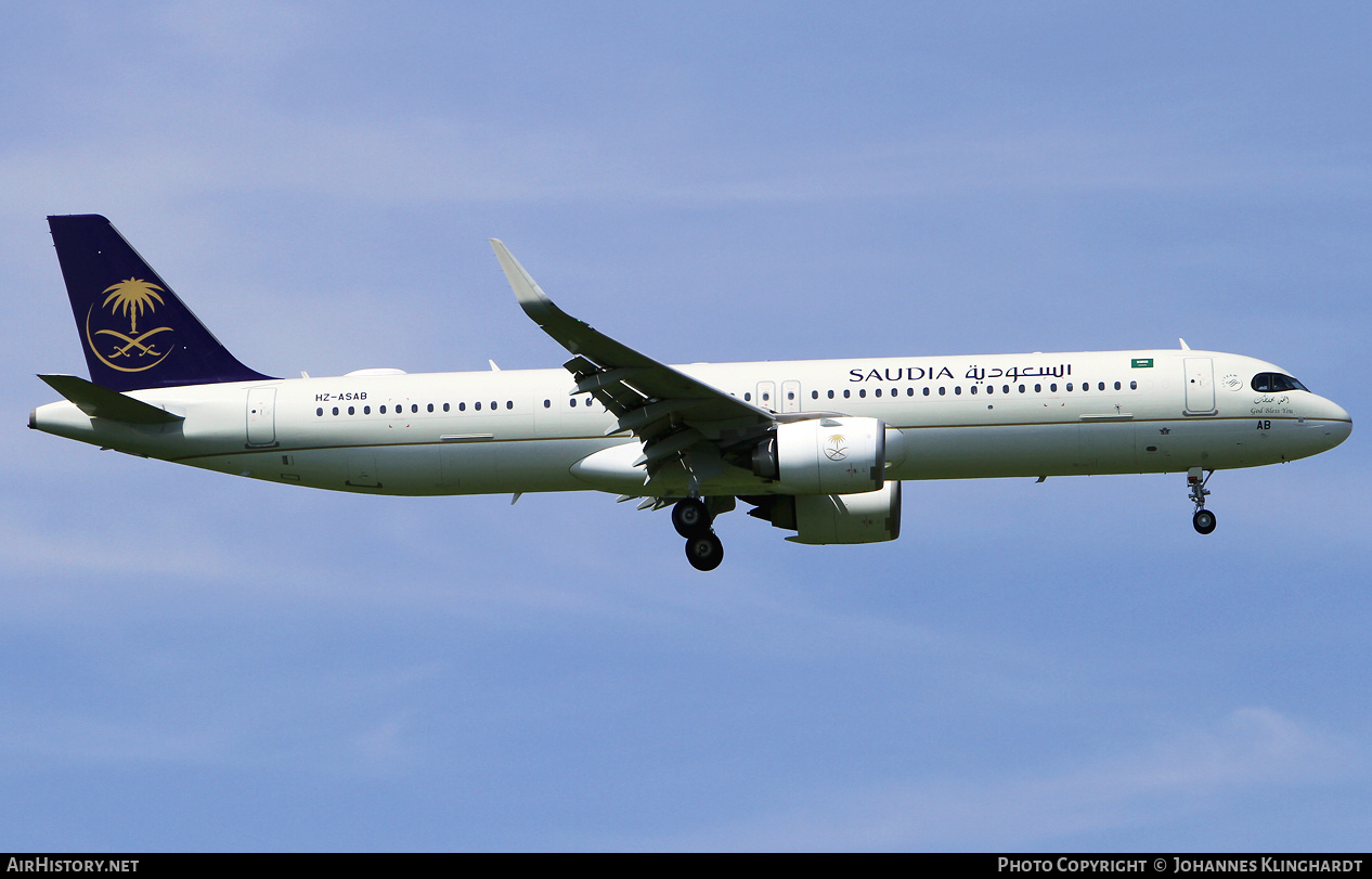 Aircraft Photo of HZ-ASAB | Airbus A321-251NX | Saudia - Saudi Arabian Airlines | AirHistory.net #827226