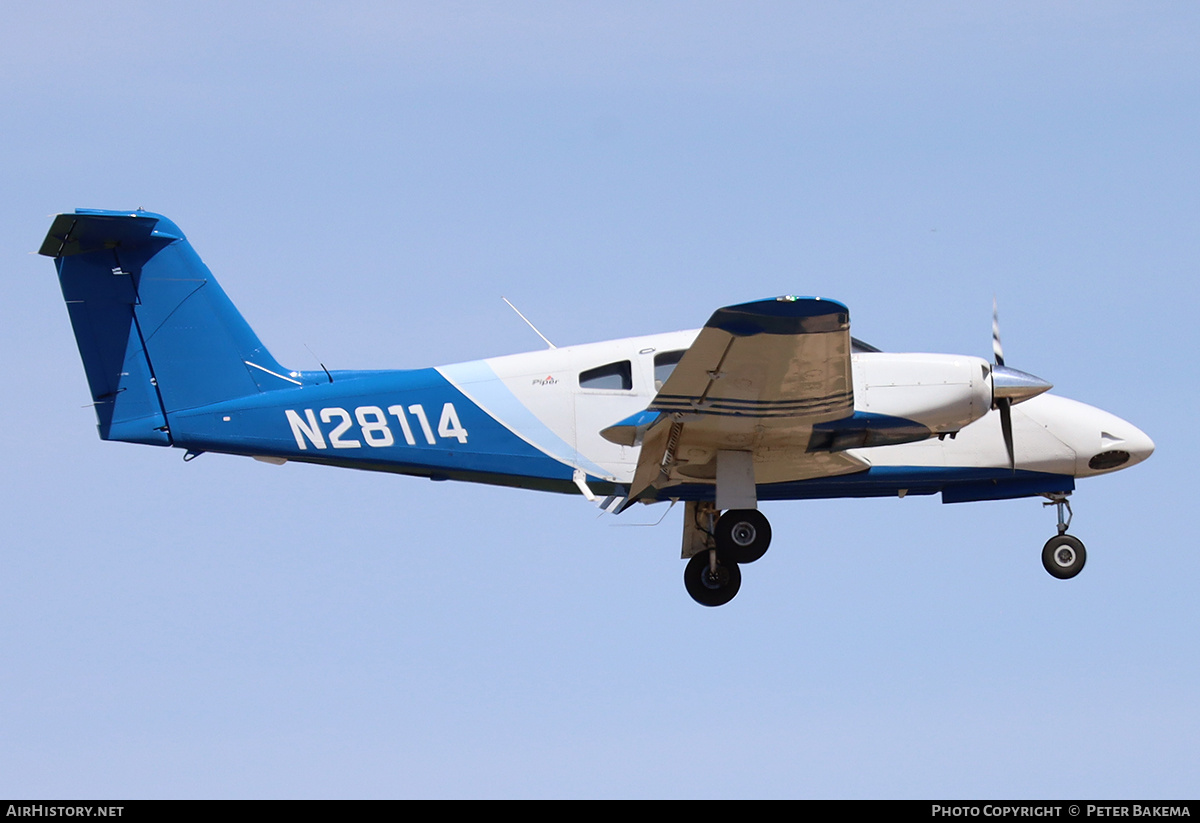 Aircraft Photo of N28114 | Piper PA-44-180 Seminole | AirHistory.net #827267