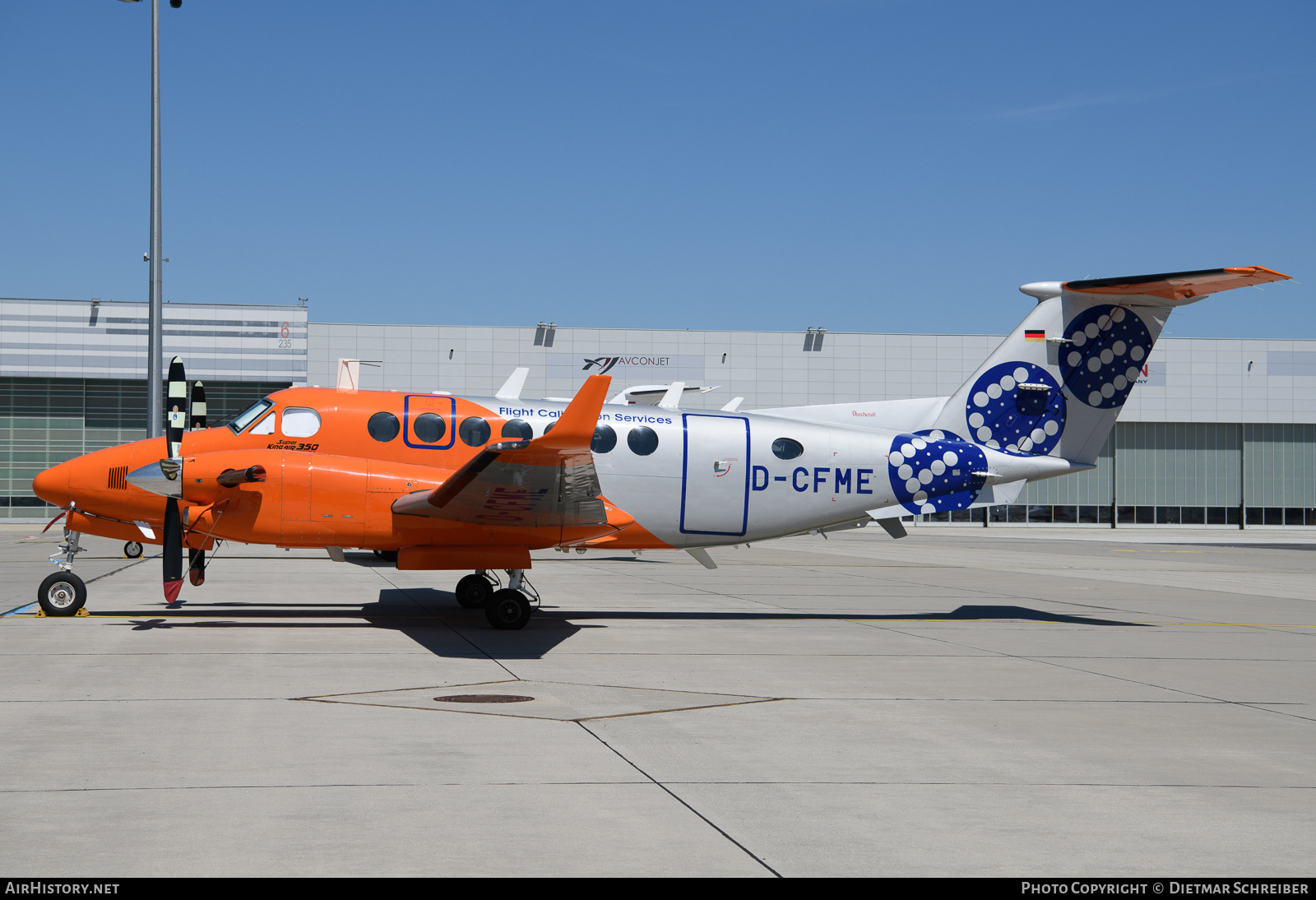 Aircraft Photo of D-CFME | Hawker Beechcraft 350 King Air (B300) | Flight Calibration Services - FCS | AirHistory.net #827302