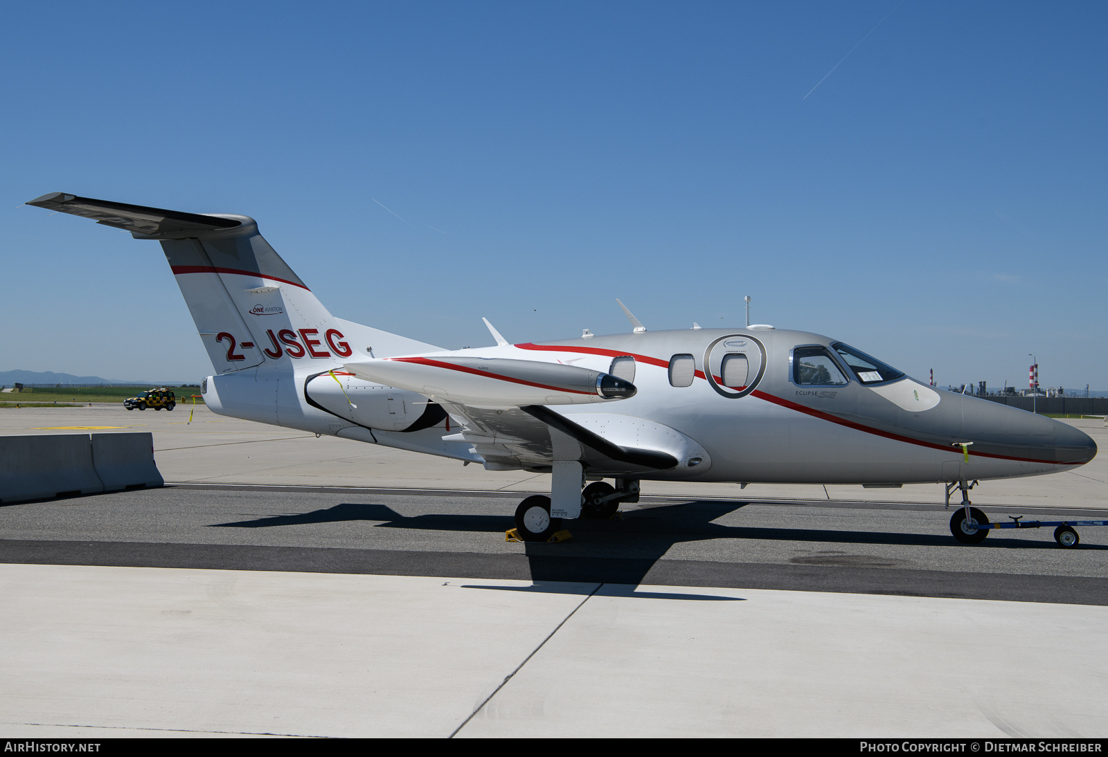 Aircraft Photo of 2-JSEG | Eclipse 500 (EA500) | Channel Jets | AirHistory.net #827305
