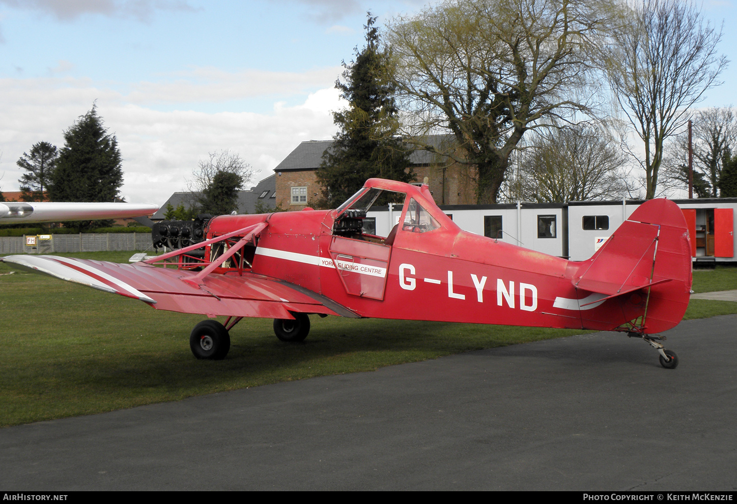 Aircraft Photo of G-LYND | Piper PA-25-235 Pawnee | York Gliding Centre | AirHistory.net #827381