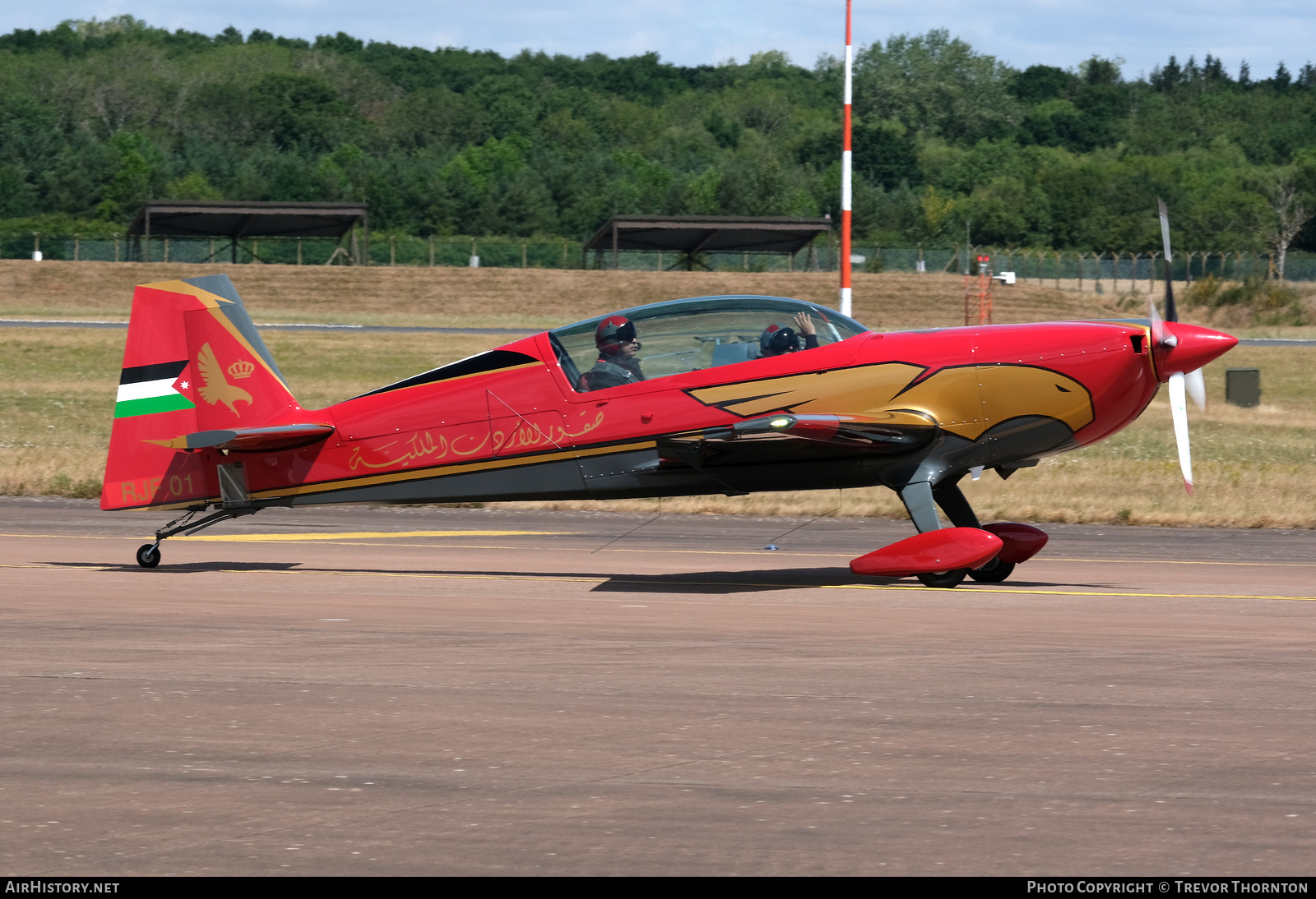 Aircraft Photo of RJF01 | Extra EA-330LX | Royal Jordanian Falcons | AirHistory.net #827500