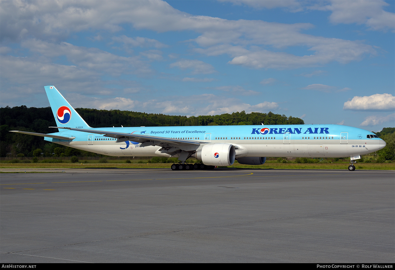 Aircraft Photo of HL8009 | Boeing 777-3B5/ER | Korean Air | AirHistory.net #827563