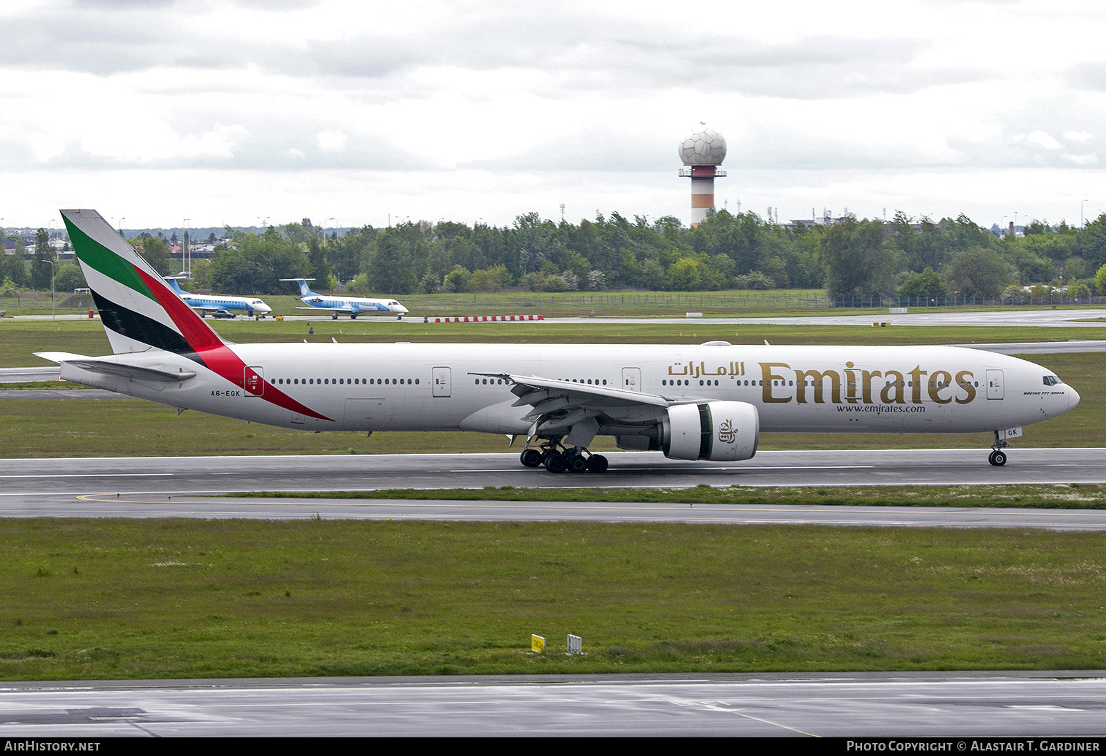 Aircraft Photo of A6-EGK | Boeing 777-31H/ER | Emirates | AirHistory.net #827569
