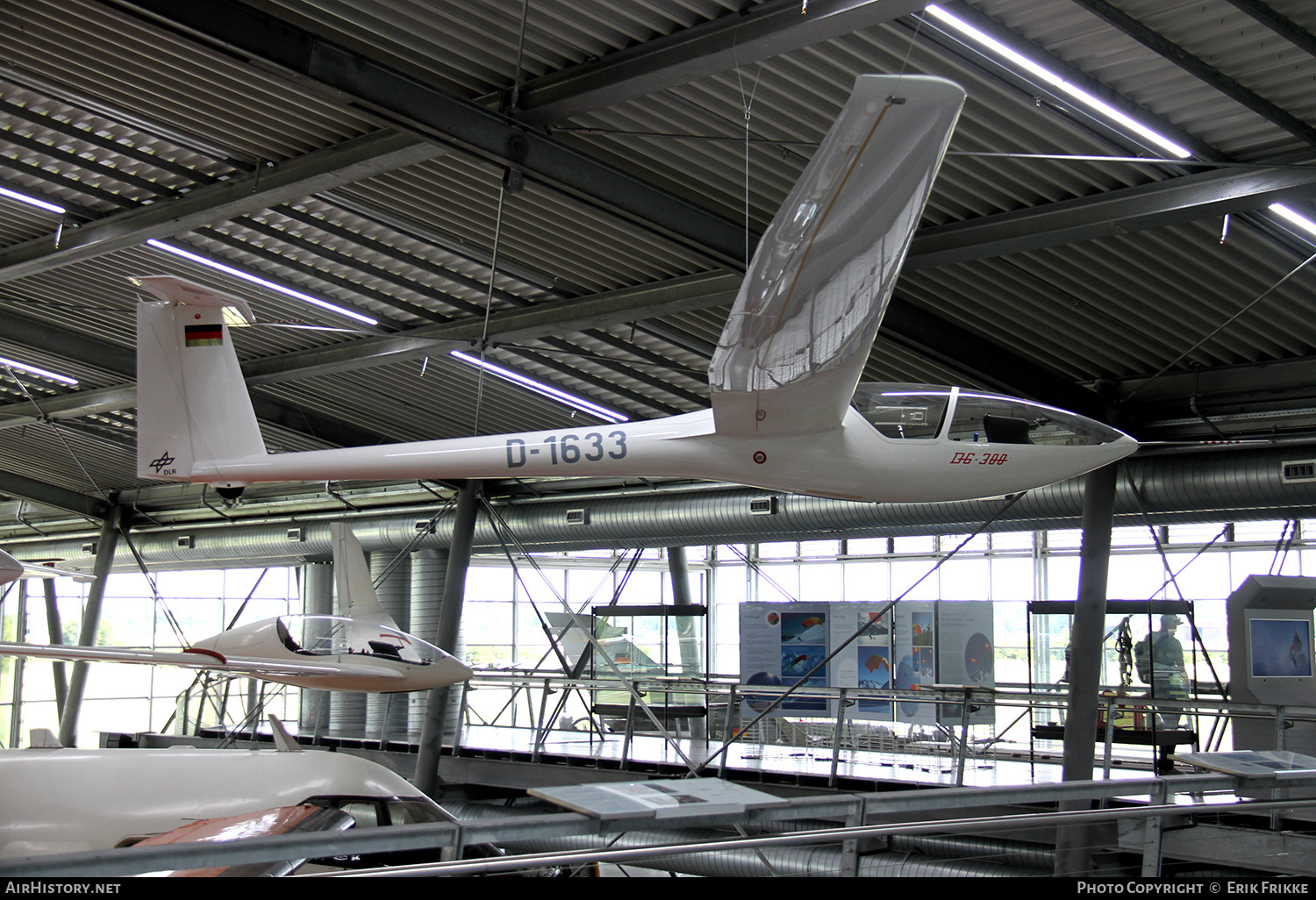 Aircraft Photo of D-1633 | AMS-Flight DG-300 Elan | AirHistory.net #827631