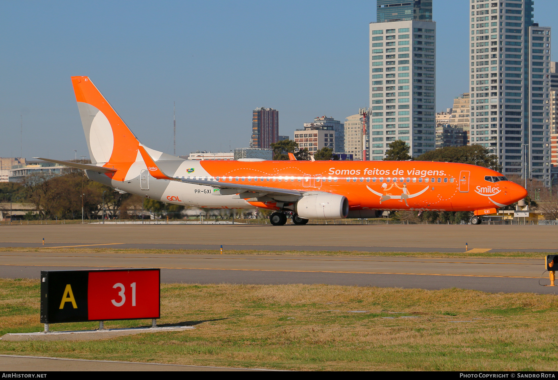 Aircraft Photo of PR-GXI | Boeing 737-8EH | GOL Linhas Aéreas | AirHistory.net #827668